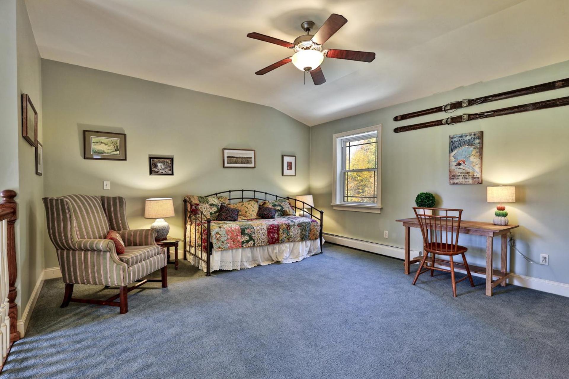 Big Boulder at Killington - Renovated Home with Hot Tub, Sauna, and Views