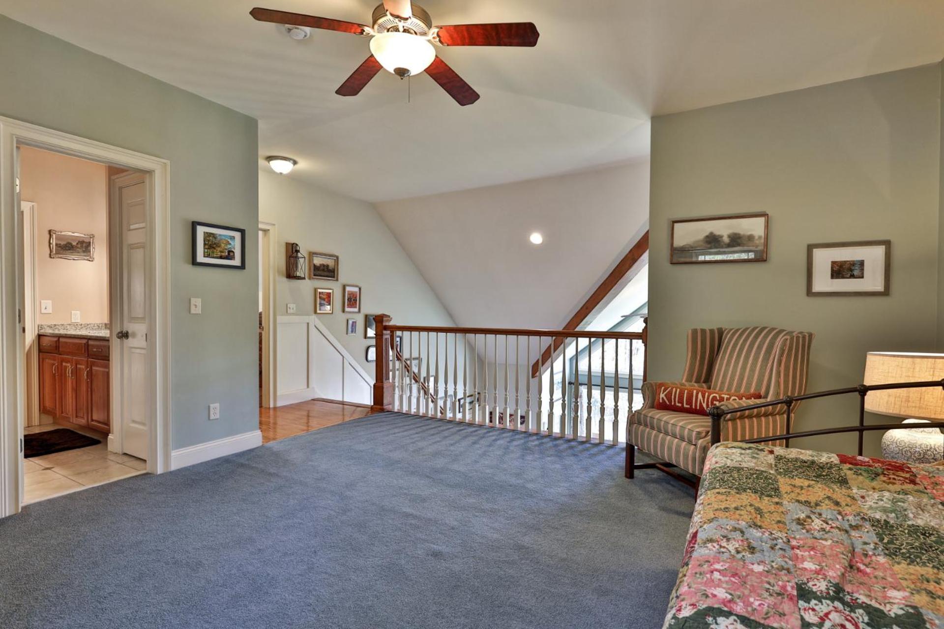 Big Boulder at Killington - Renovated Home with Hot Tub, Sauna, and Views