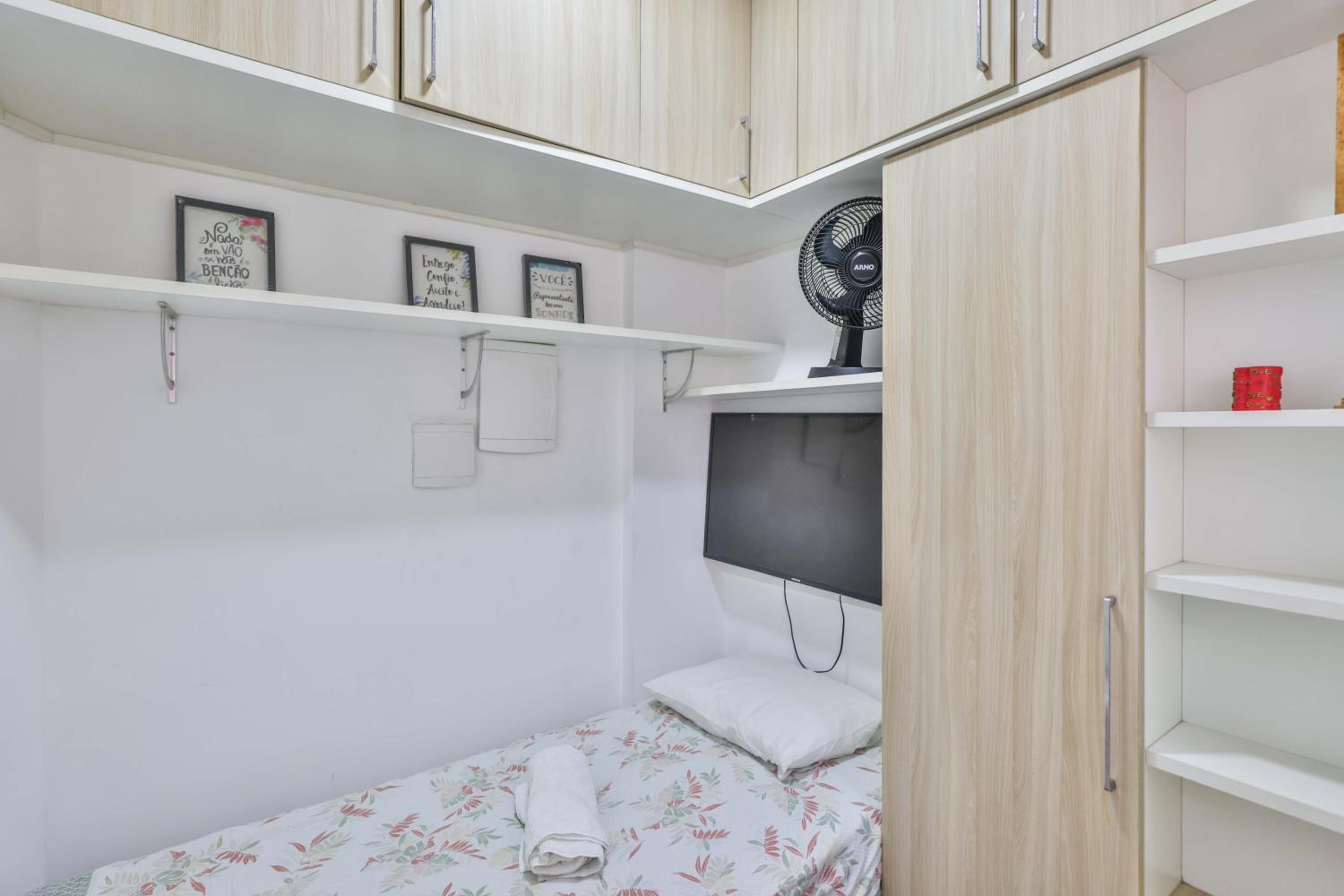 Luxurious Copacabana - 5 mins away to the beach!