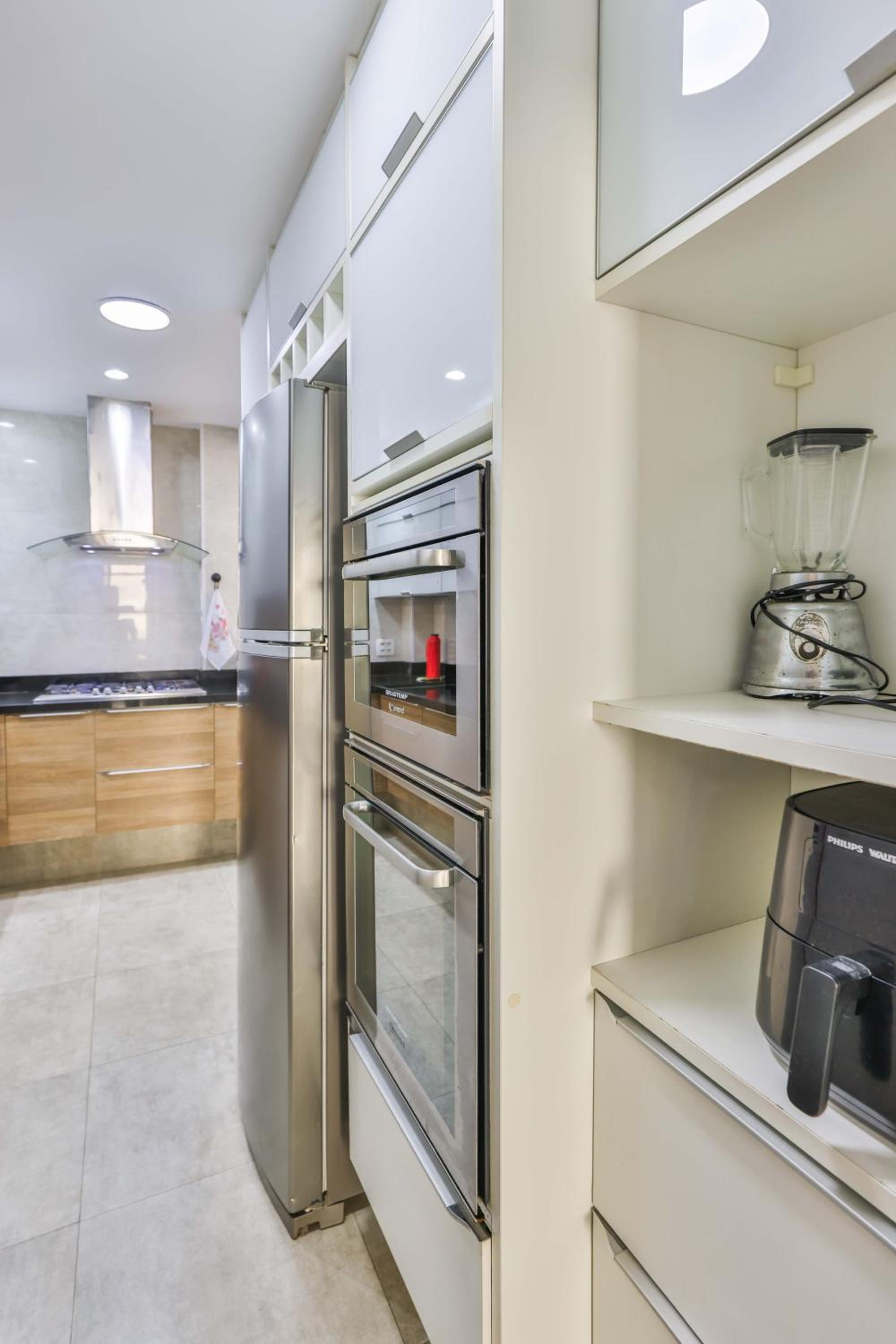 Luxurious Copacabana - 5 mins away to the beach!