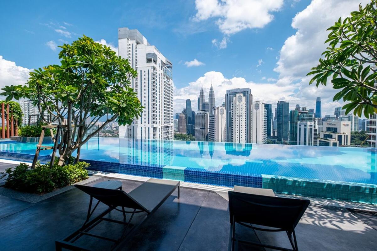 Majestic Residence By Feel Home