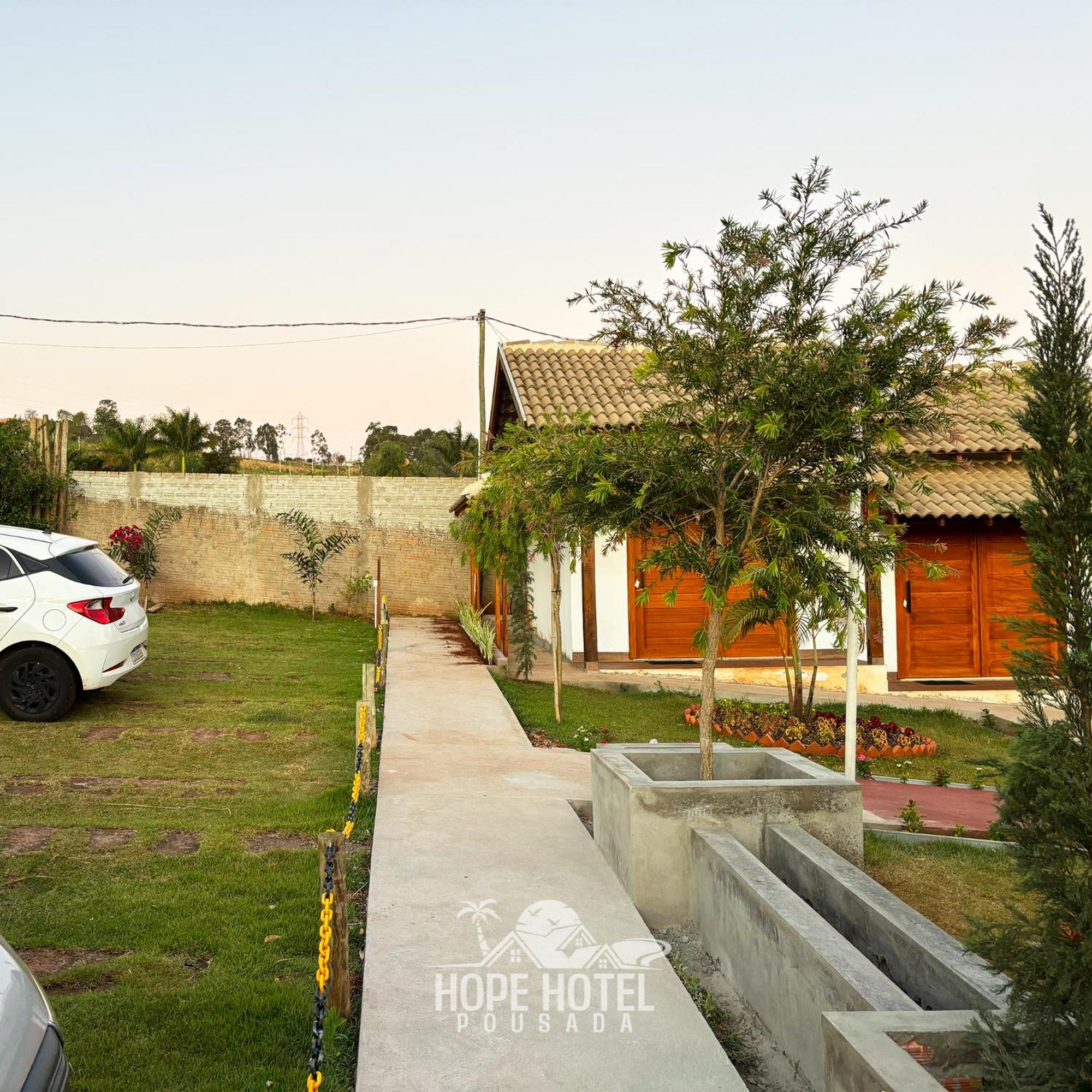 Hope Hotel Pousada