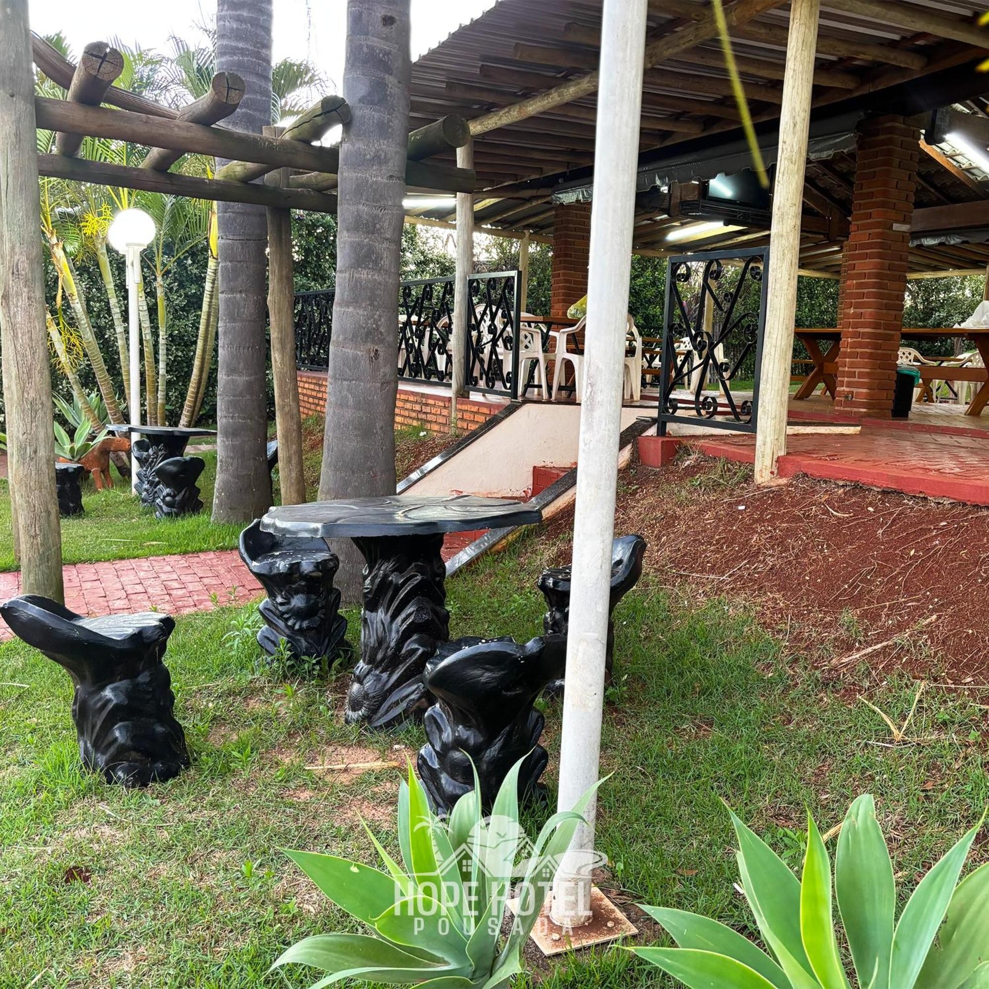 Hope Hotel Pousada