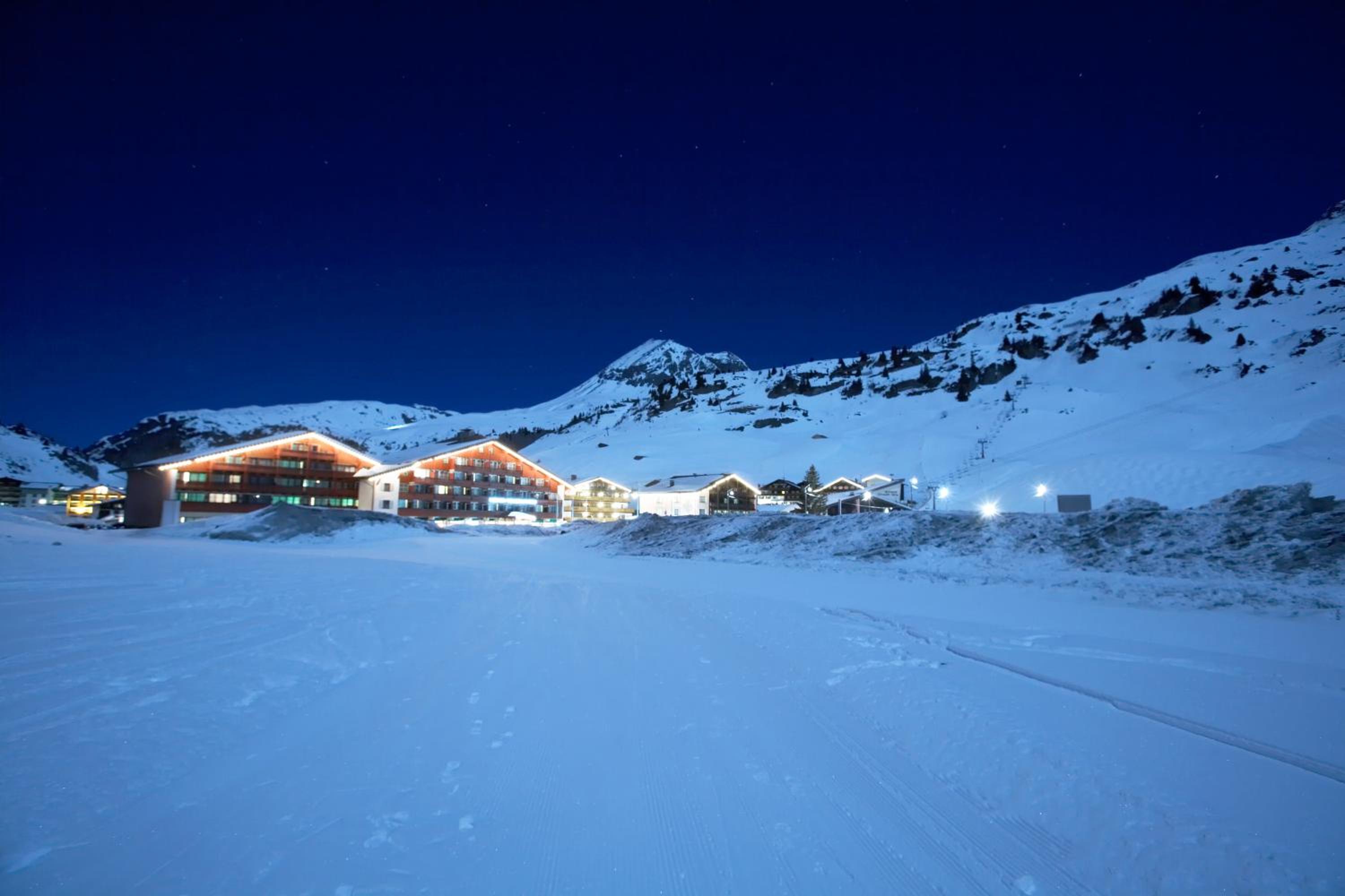 ROBINSON ALPENROSE Zürs