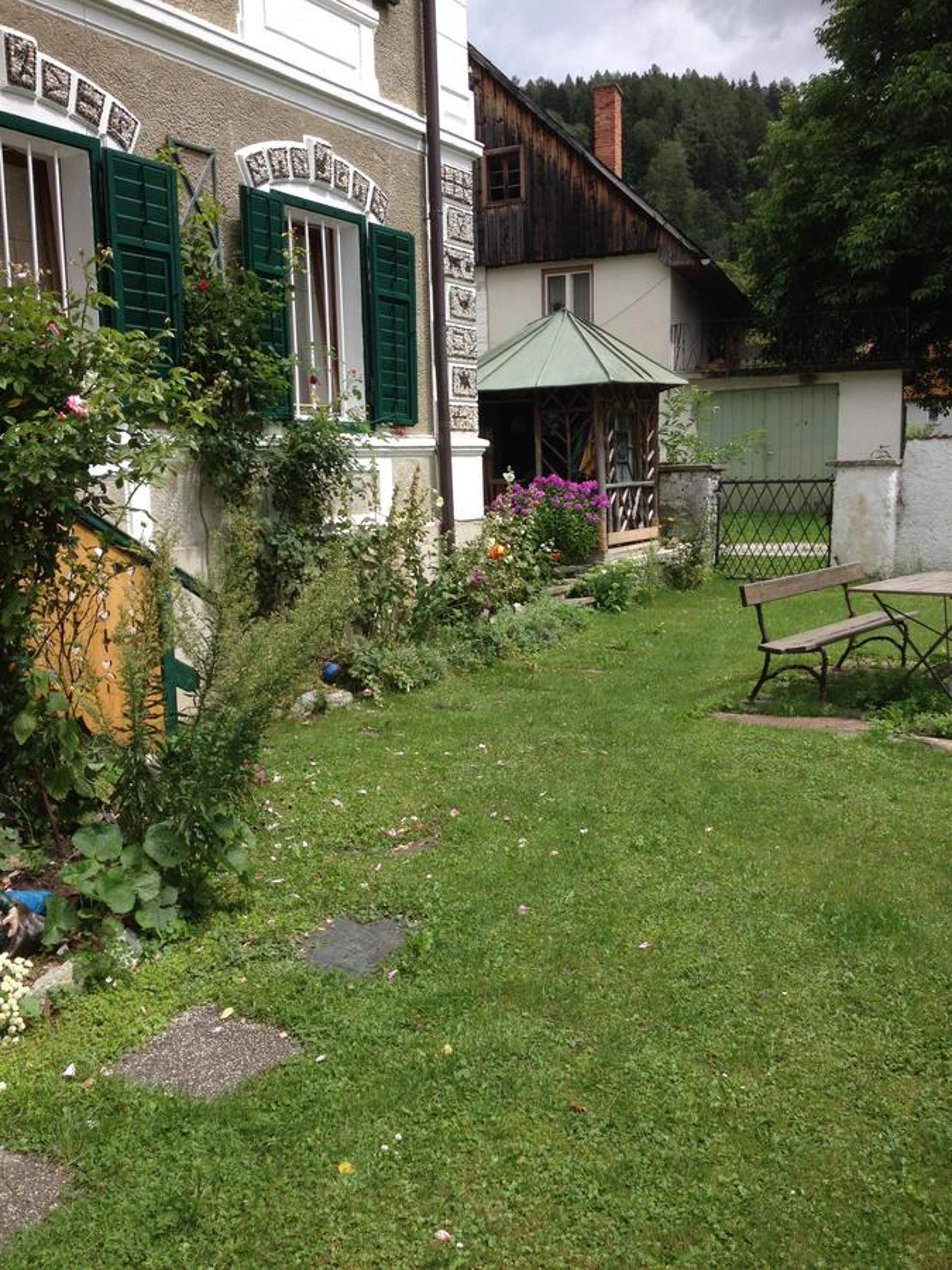 Photo 18