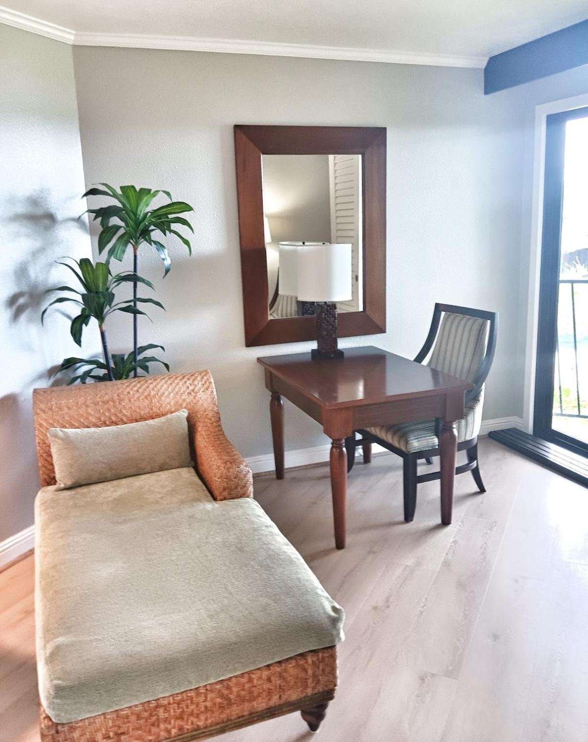 New! Watch Pacific Ocean sunrise from the comfort of your private ocean view lanai with coffee in hand!