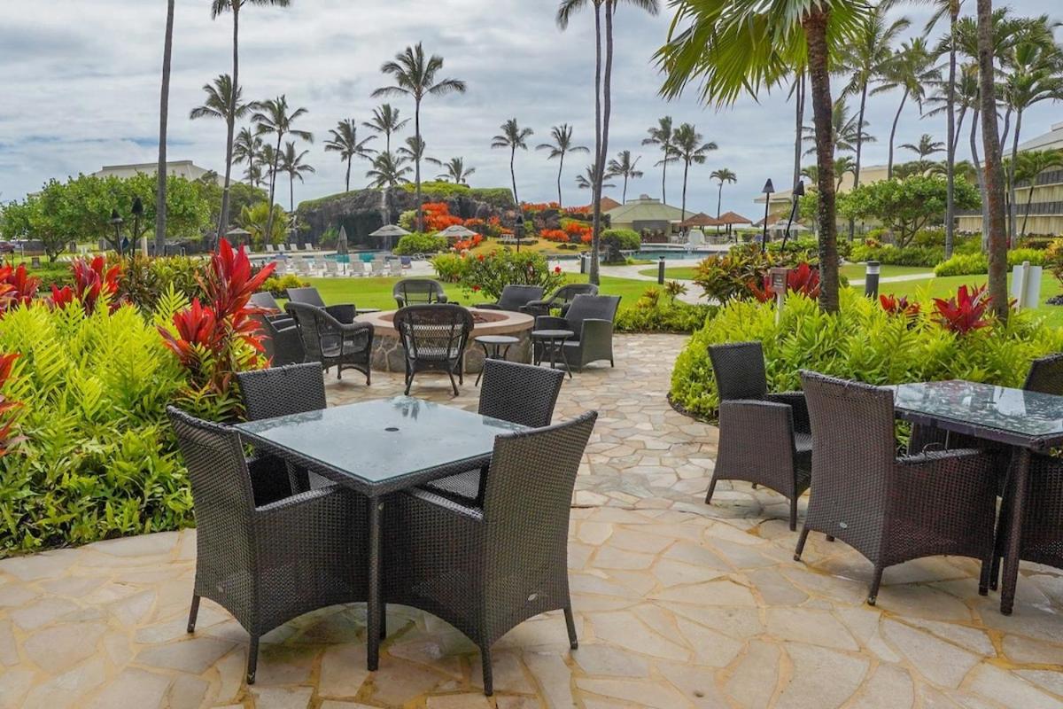 New! Watch Pacific Ocean sunrise from the comfort of your private ocean view lanai with coffee in hand!