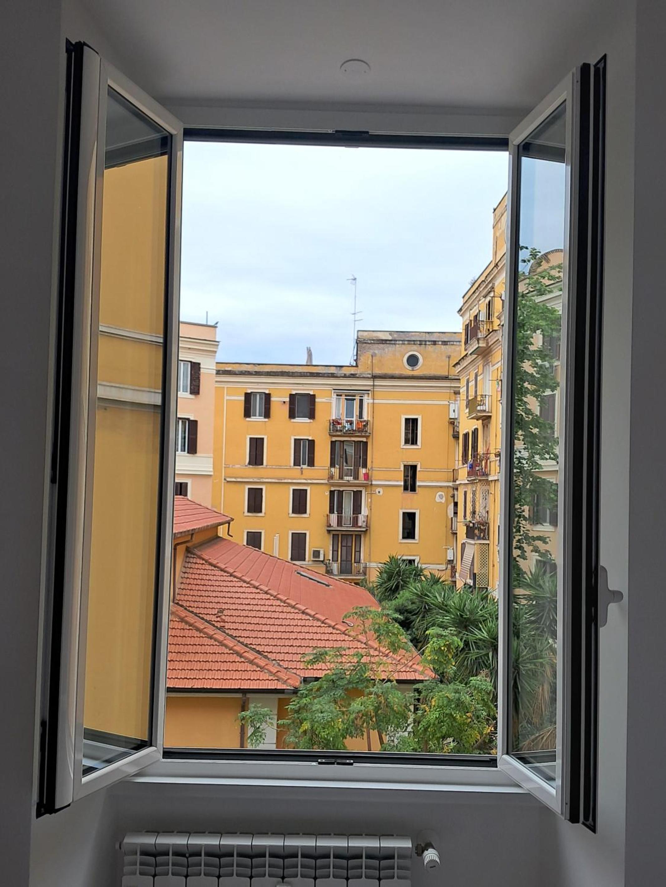MariElu a Trastevere