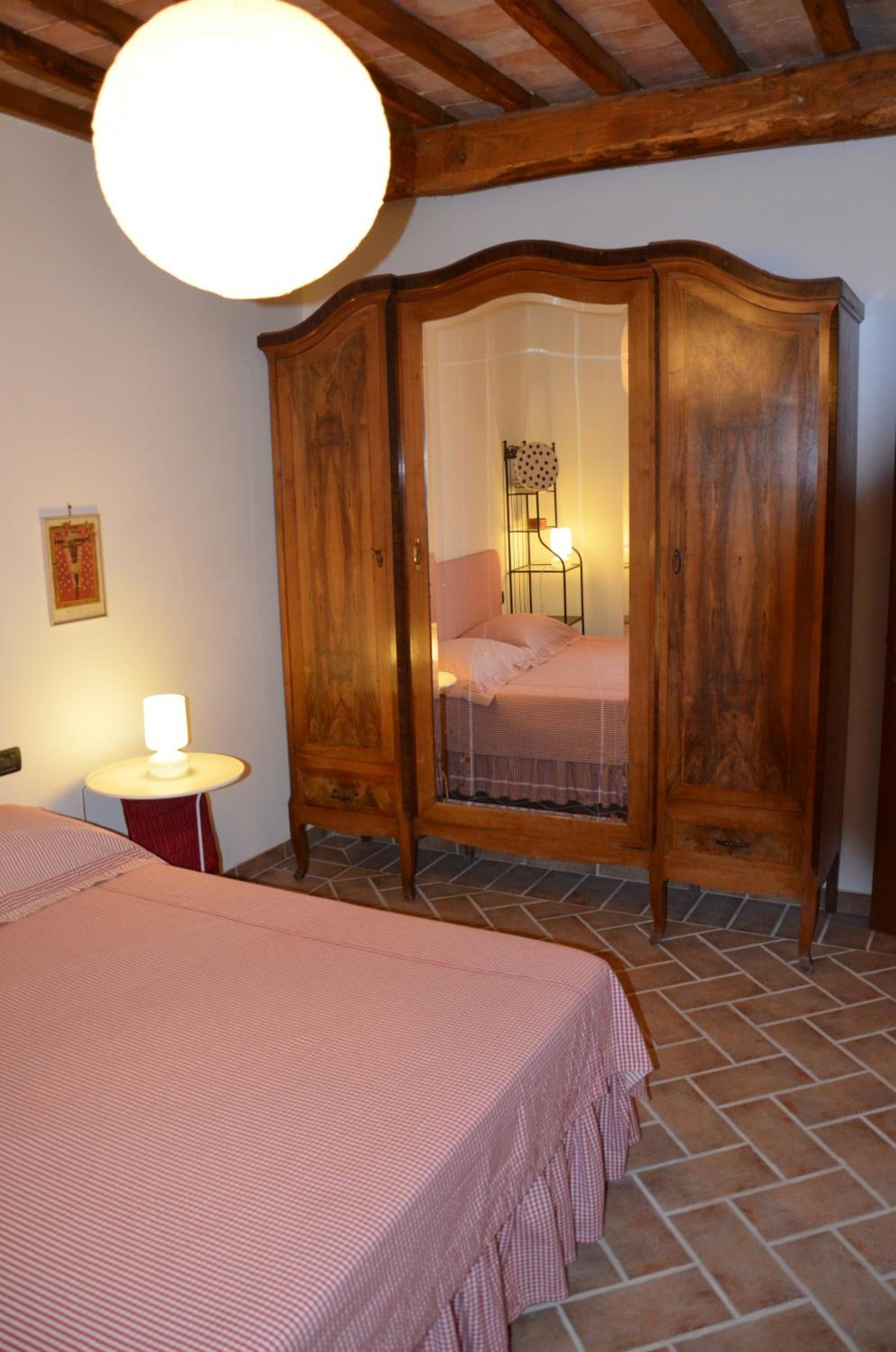 Photo 43