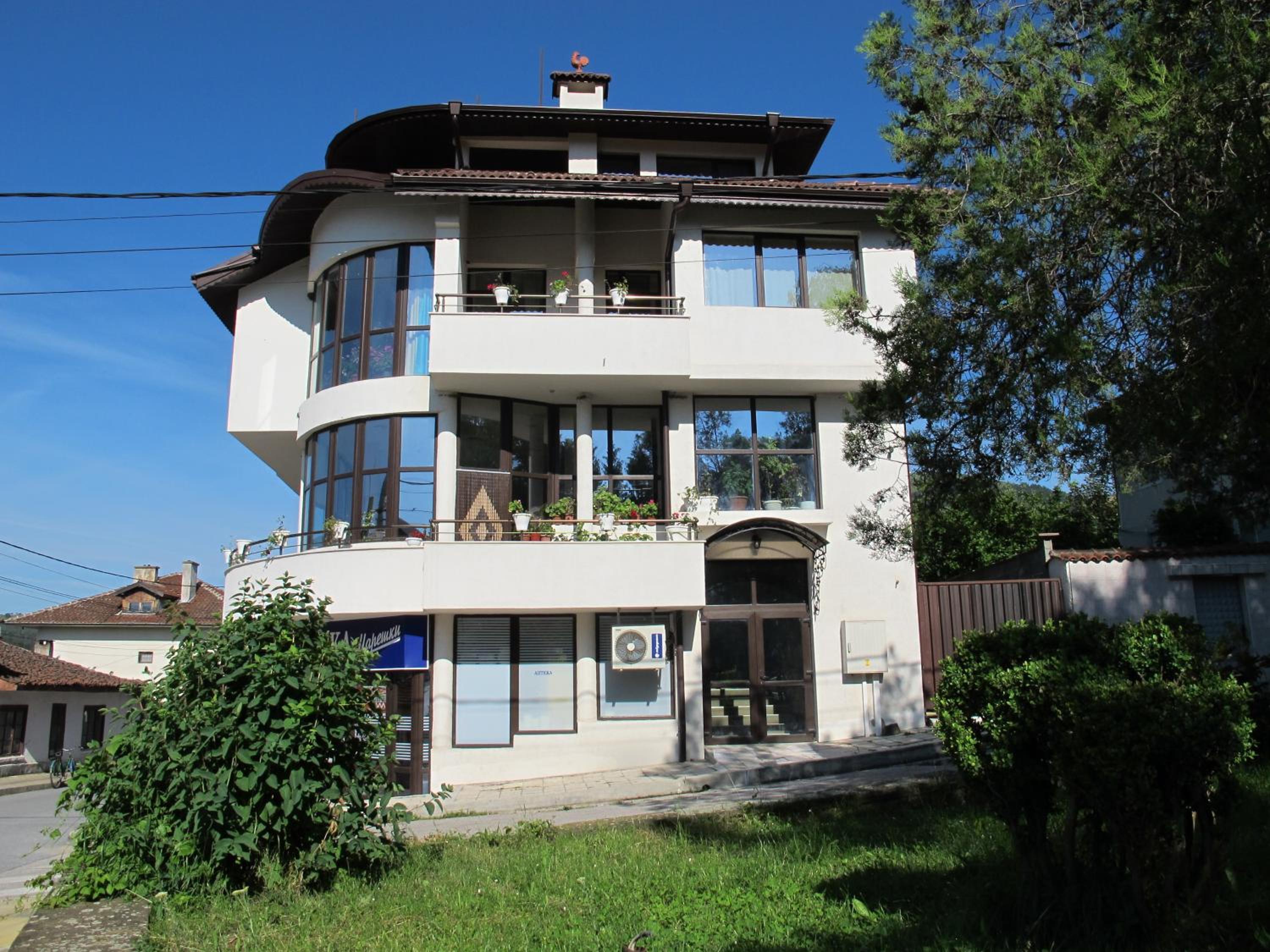 Guest House & Bistro Lefterova