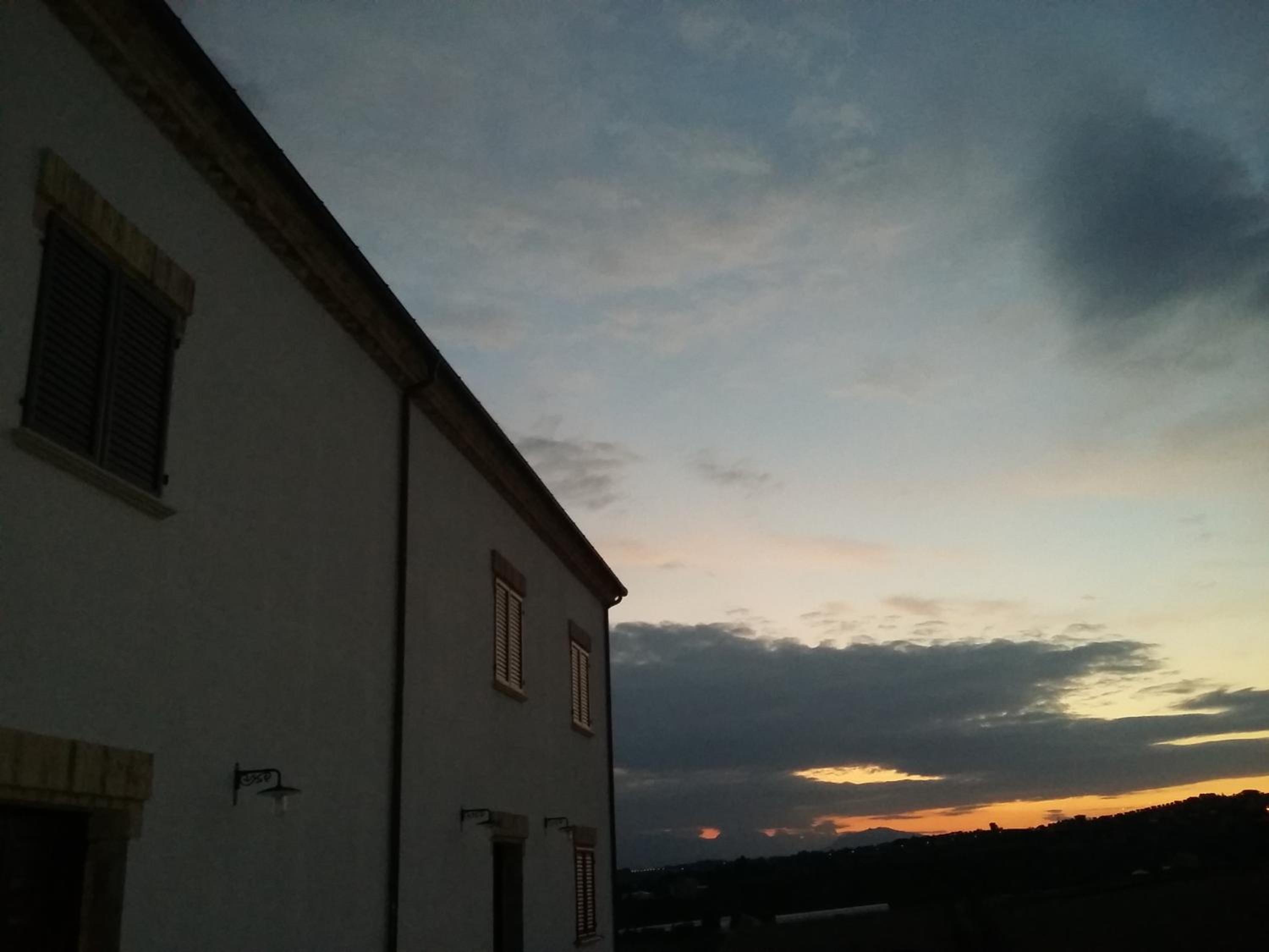 Photo 32