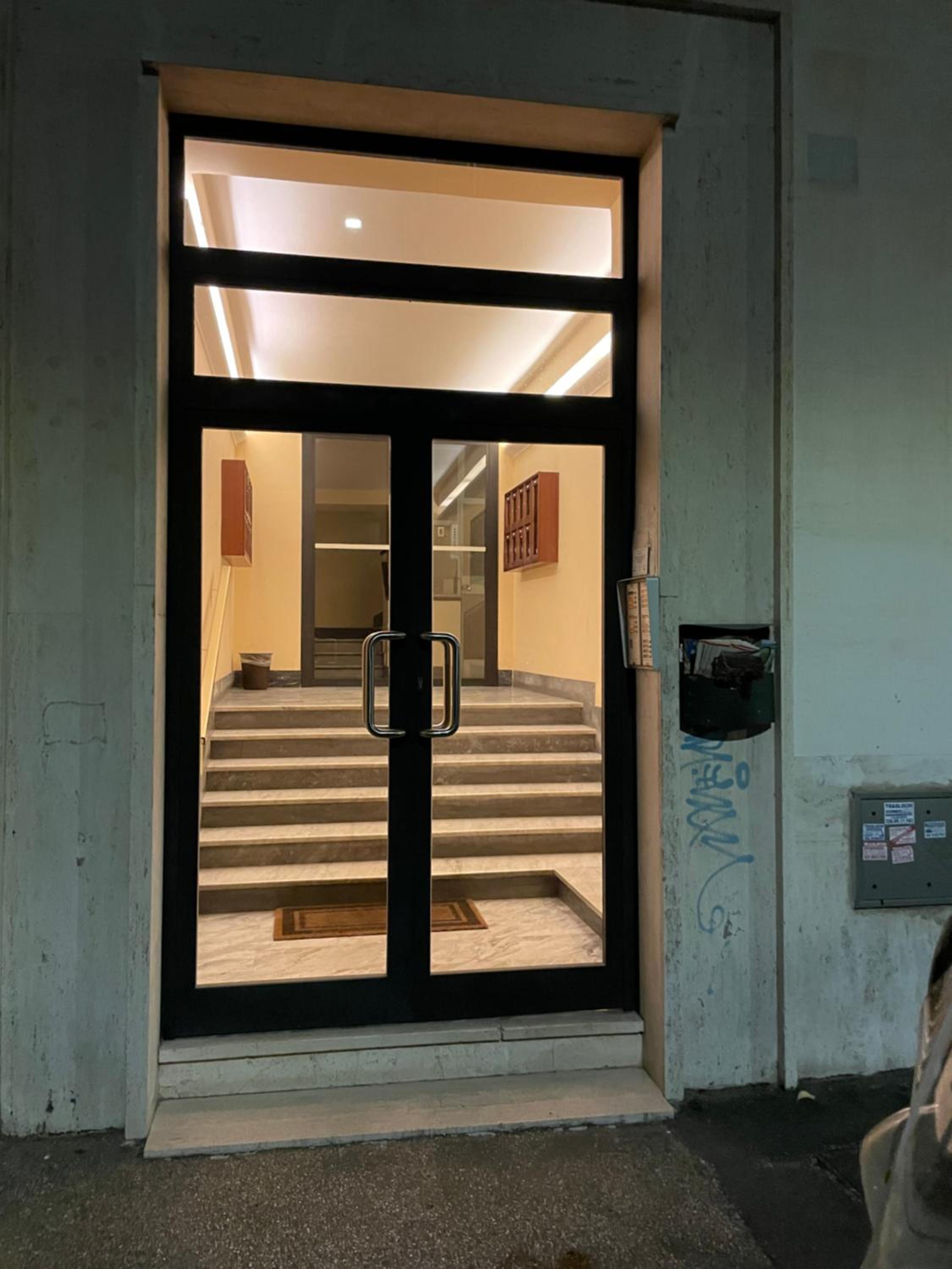 DOMUS I Cozy Apt -20 min from Colosseum