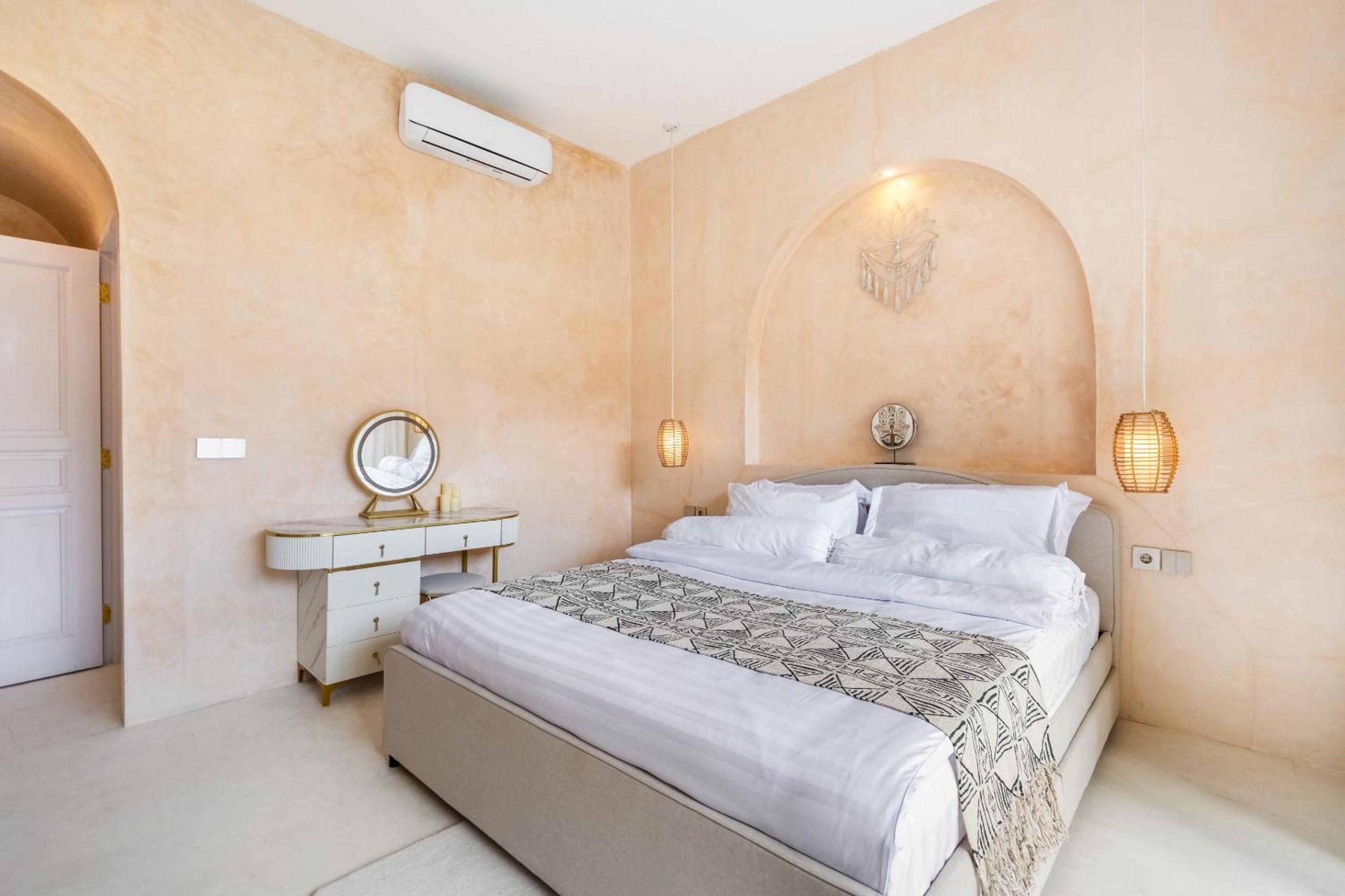 Villa Sacral 3BR Designer Villa with Pool & Gazebo