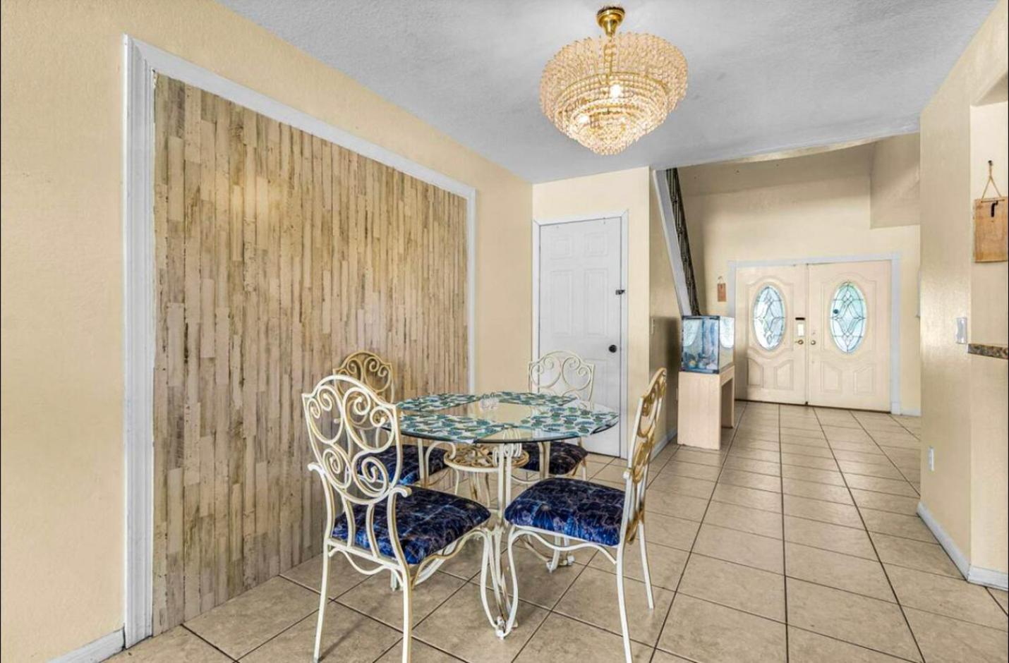 Al Capone - Paradise Home & Apartment