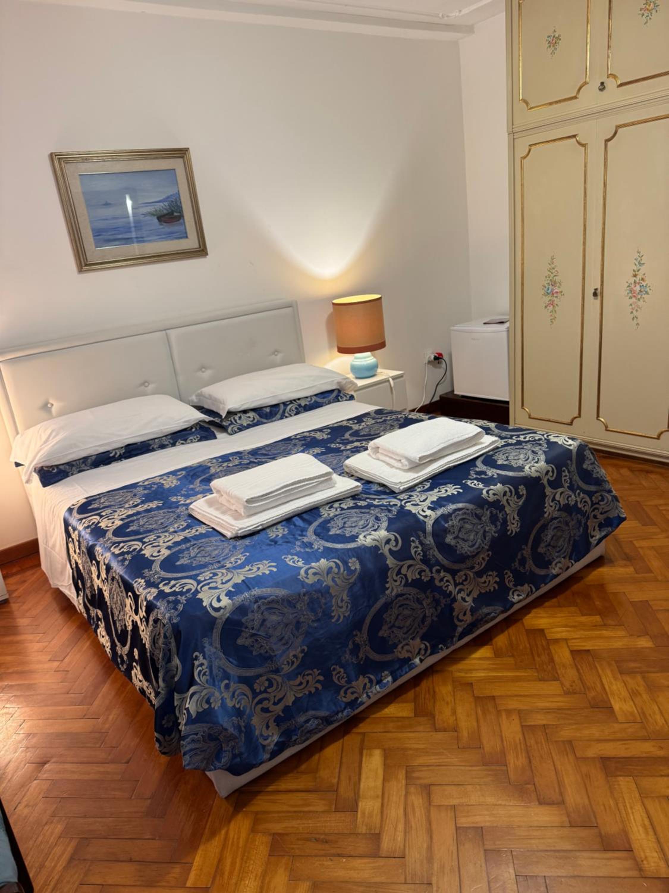 Exclusive Venice Kingsclass
