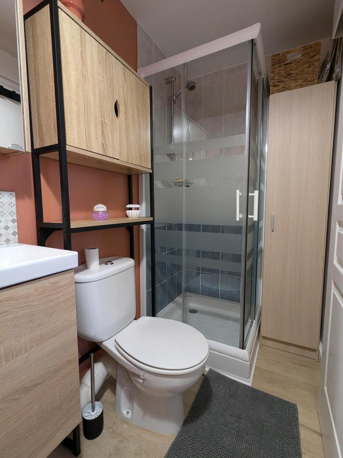 La Camareizh small apartment, beach, GR34 50 m away