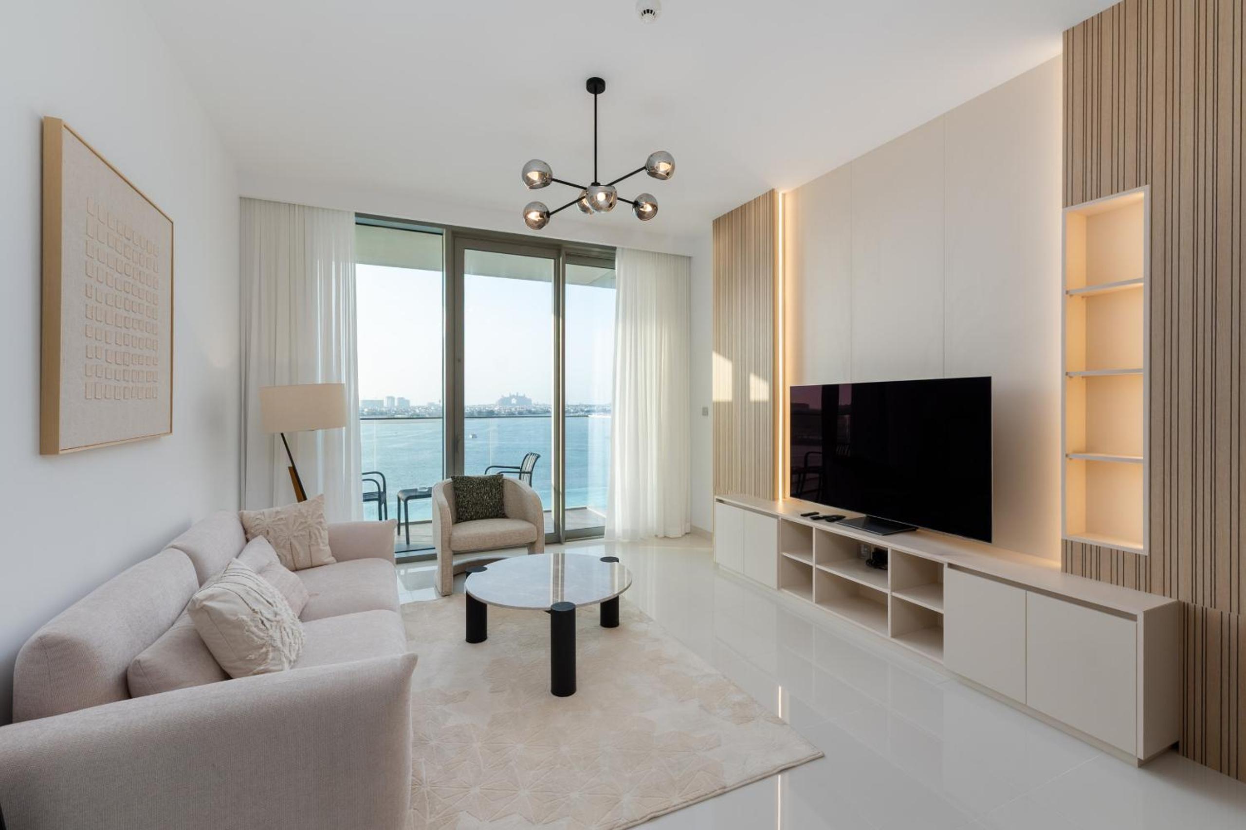 Beach Isle 2, Emaar Beachfront - Mint Stay