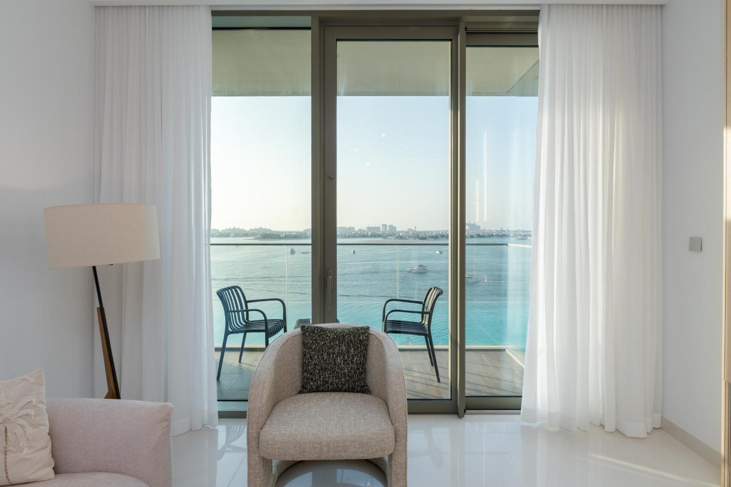 Beach Isle 2, Emaar Beachfront - Mint Stay