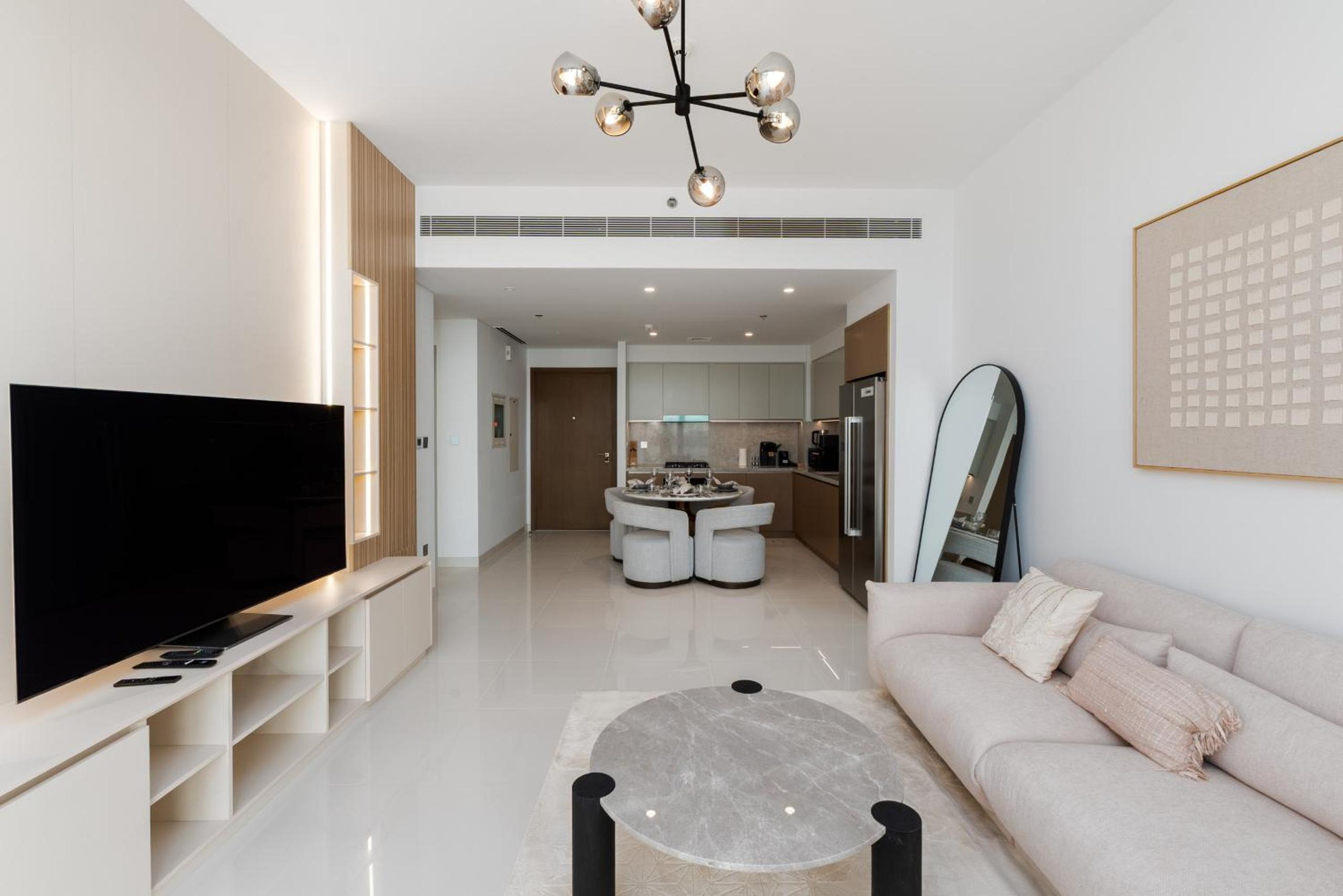 Beach Isle 2, Emaar Beachfront - Mint Stay