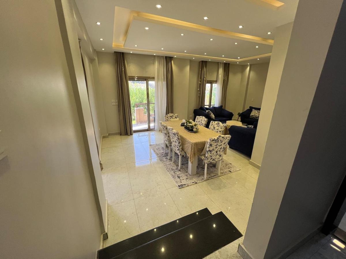 Apartment with garden, 4BR, Zed Park view-compund