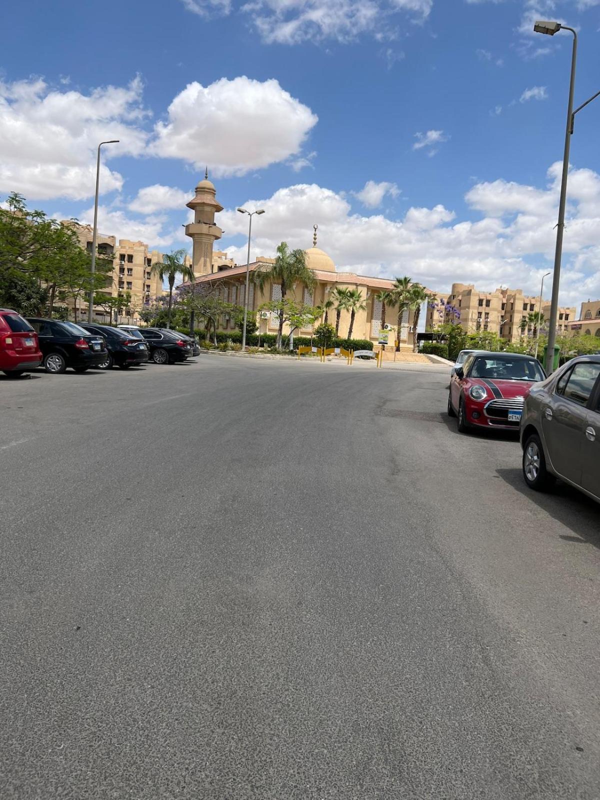 Apartment with garden, 4BR, Zed Park view-compund