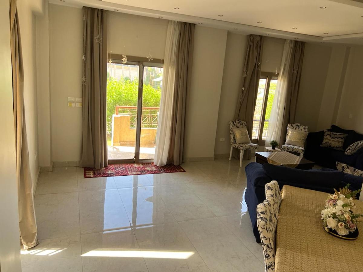 Apartment with garden, 4BR, Zed Park view-compund