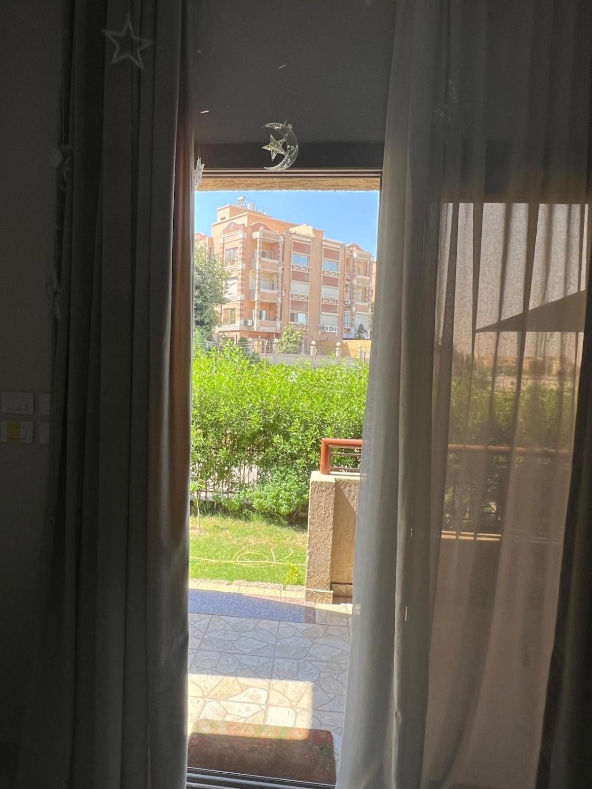 Apartment with garden, 4BR, Zed Park view-compund