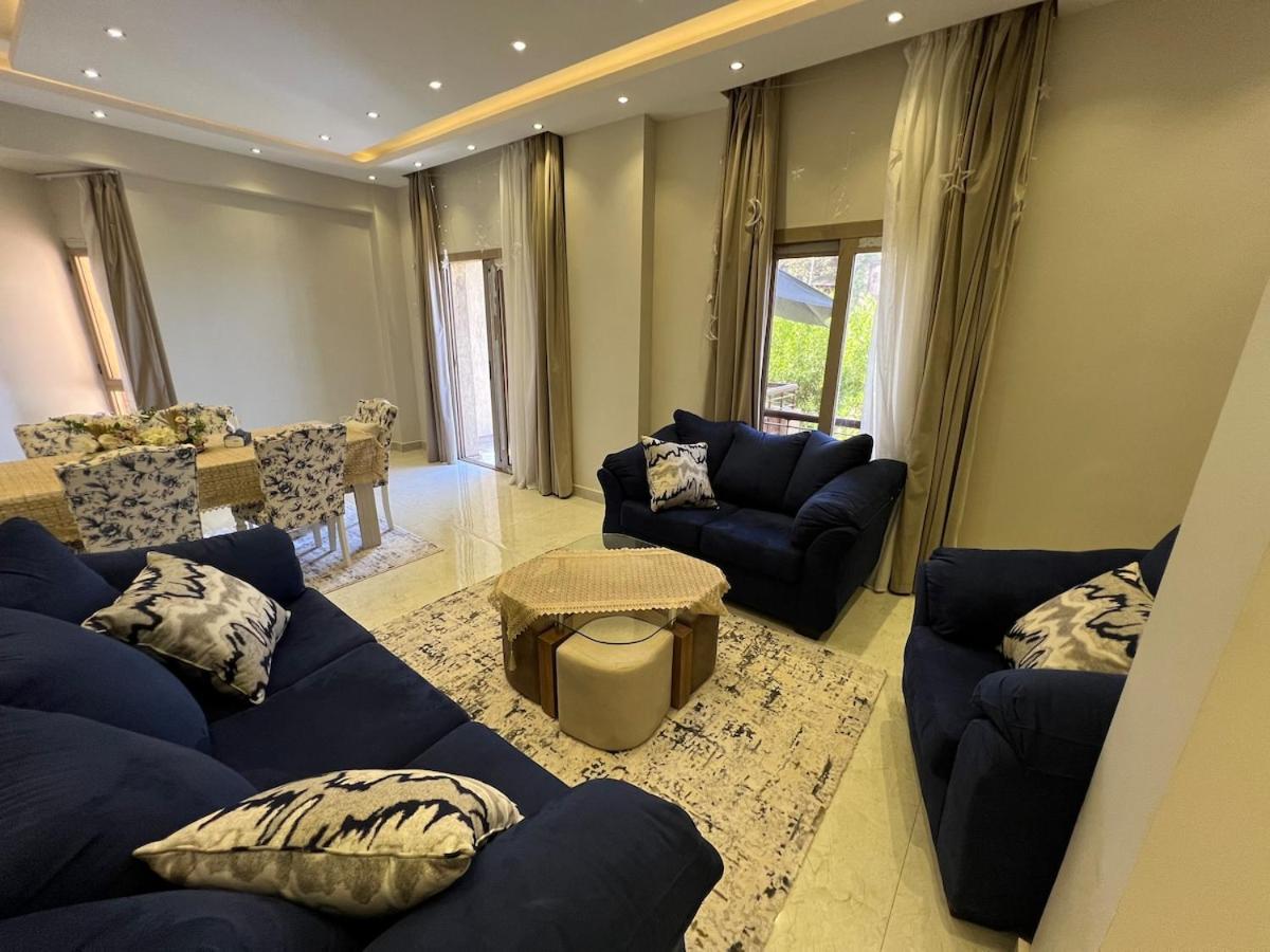 Apartment with garden, 4BR, Zed Park view-compund