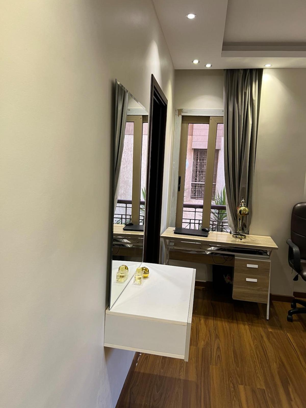 Apartment with garden, 4BR, Zed Park view-compund