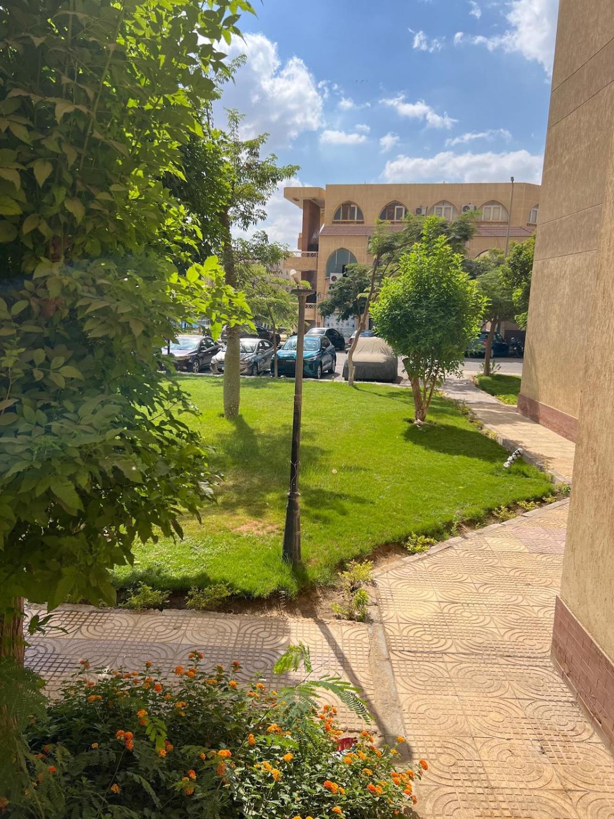 Apartment with garden, 4BR, Zed Park view-compund