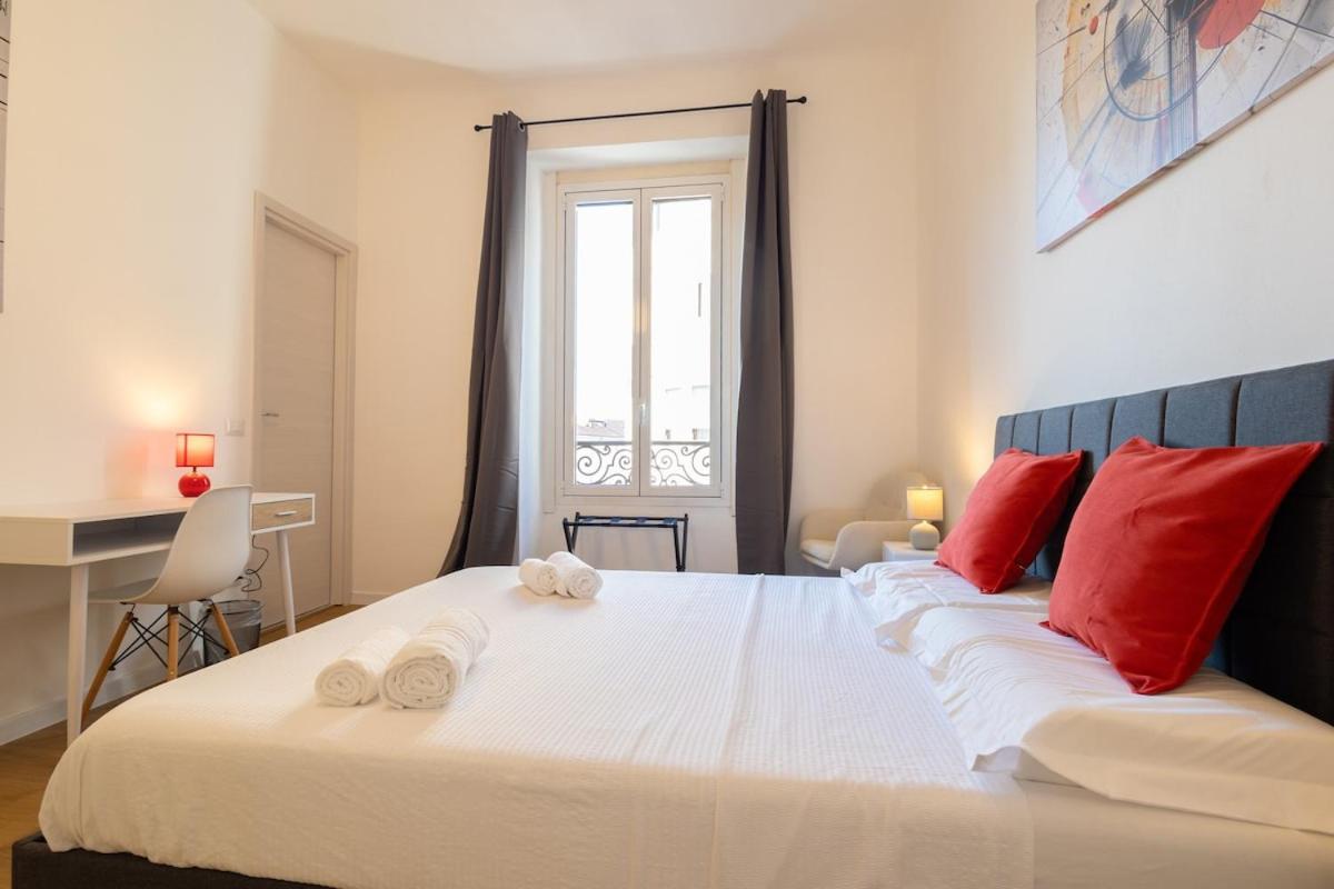 Modern 2BR 2BA Metro Access 12min Duomo