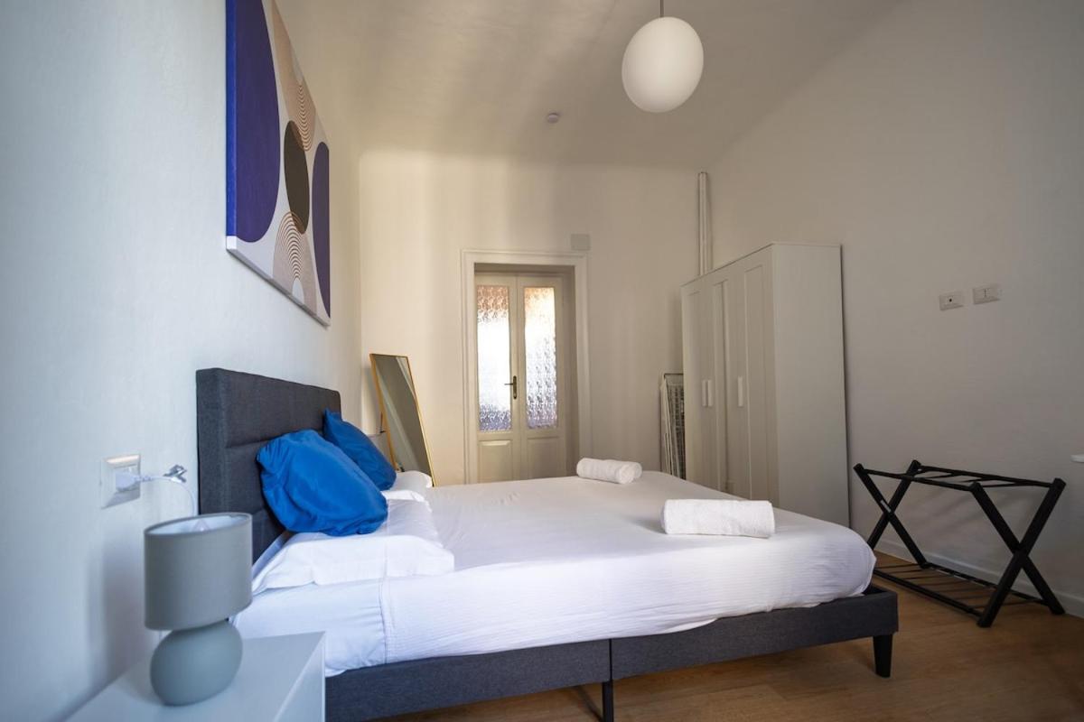 Modern 2BR 2BA Metro Access 12min Duomo