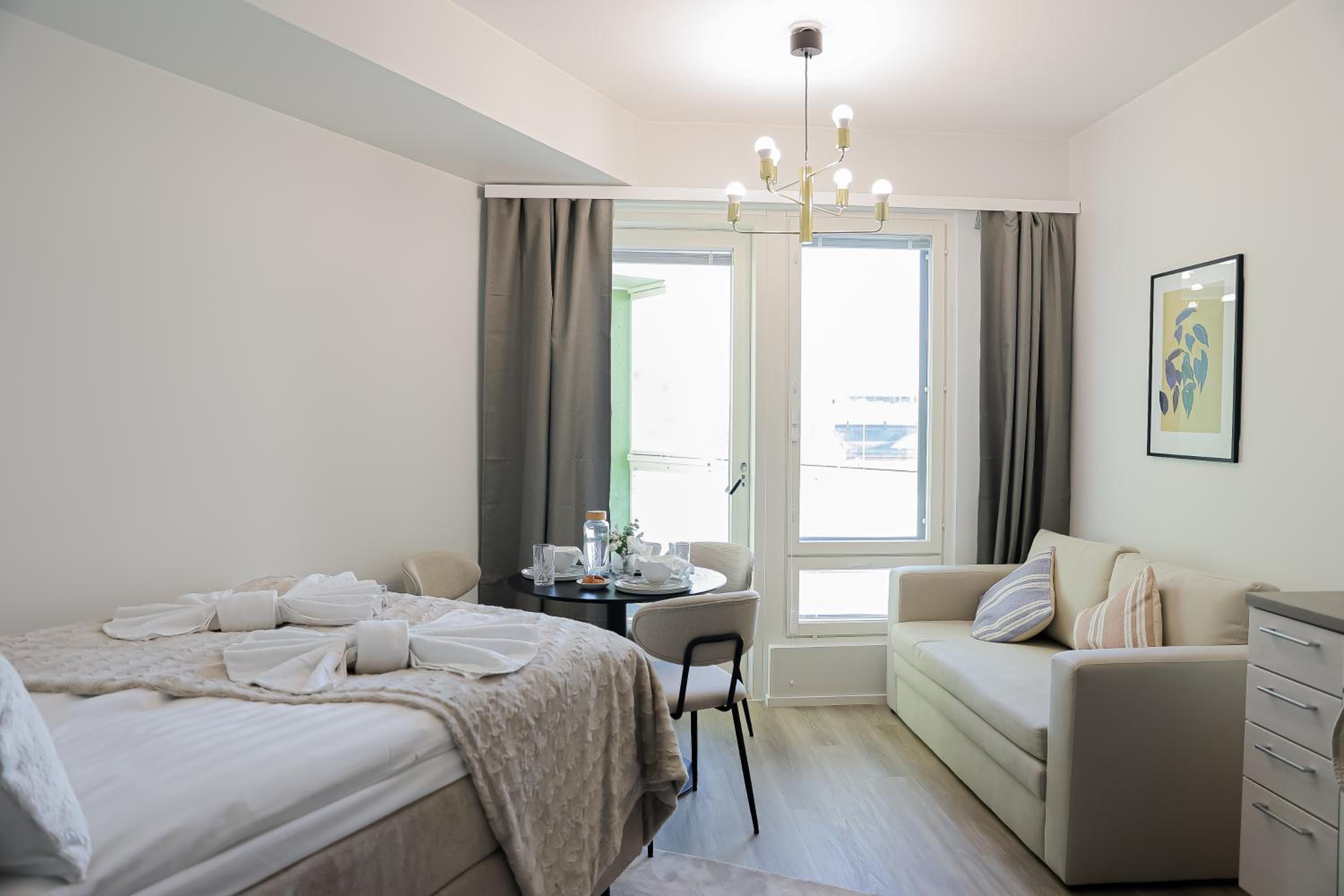 Polar City Suites l By BookLapland