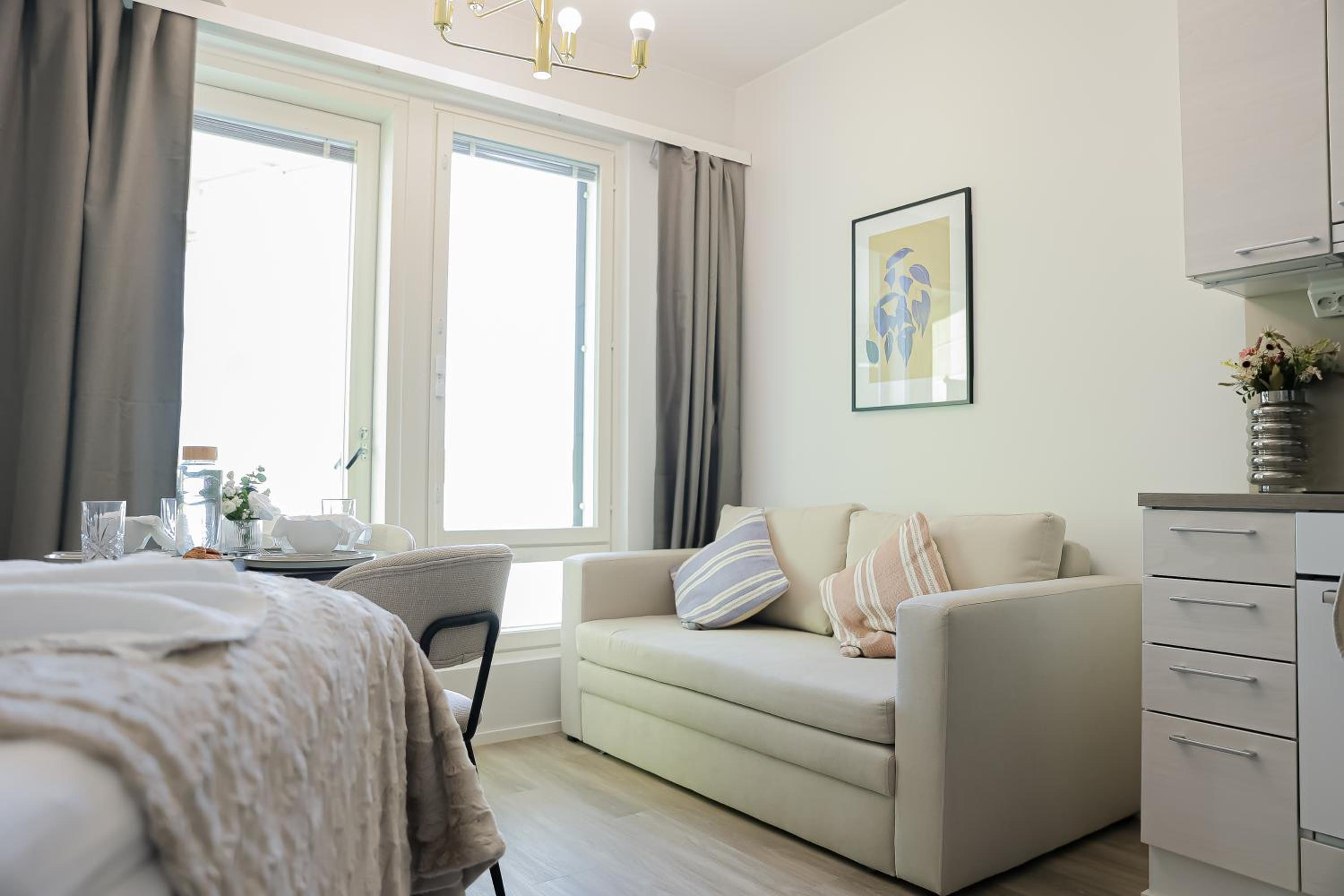 Polar City Suites l By BookLapland