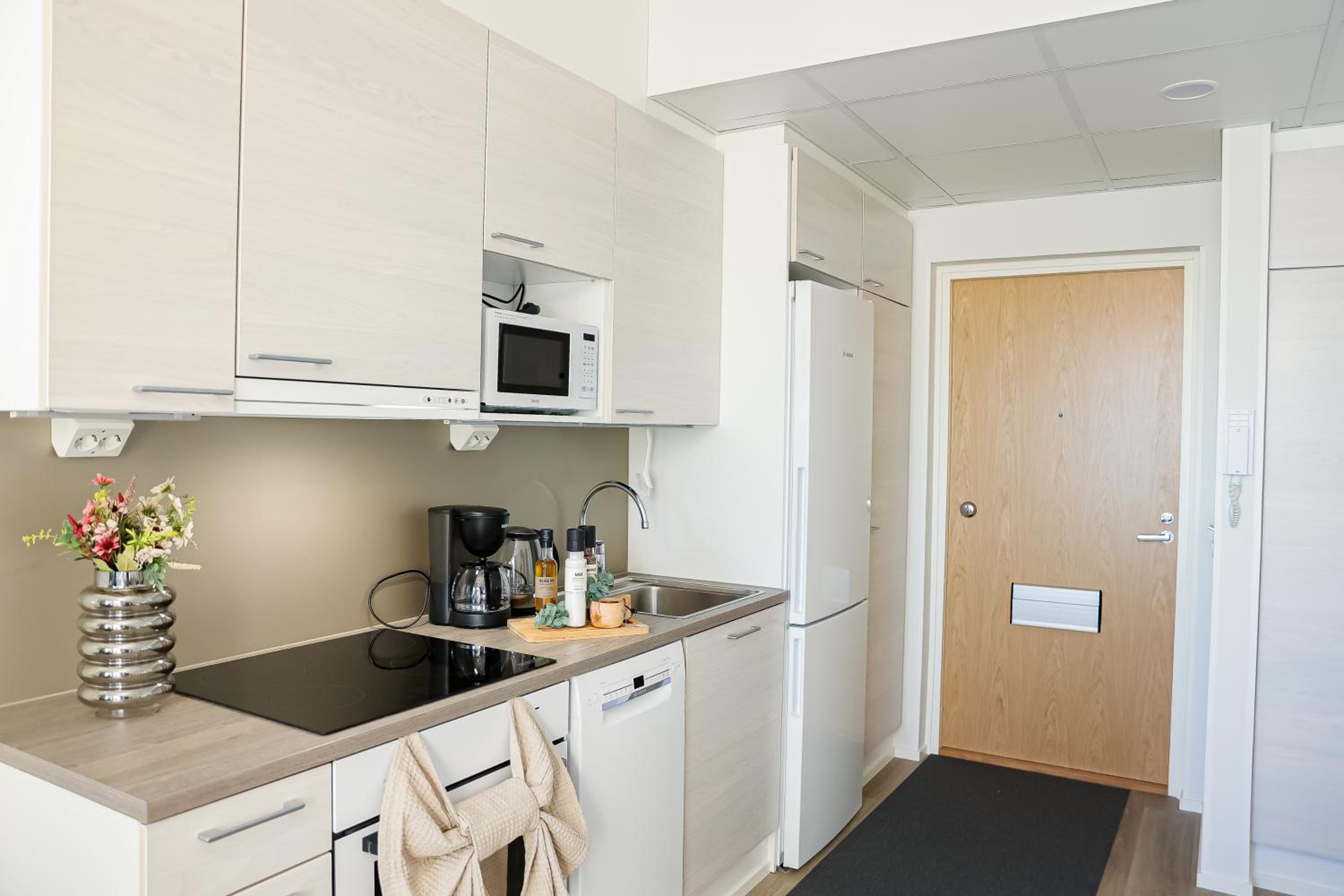 Polar City Suites l By BookLapland