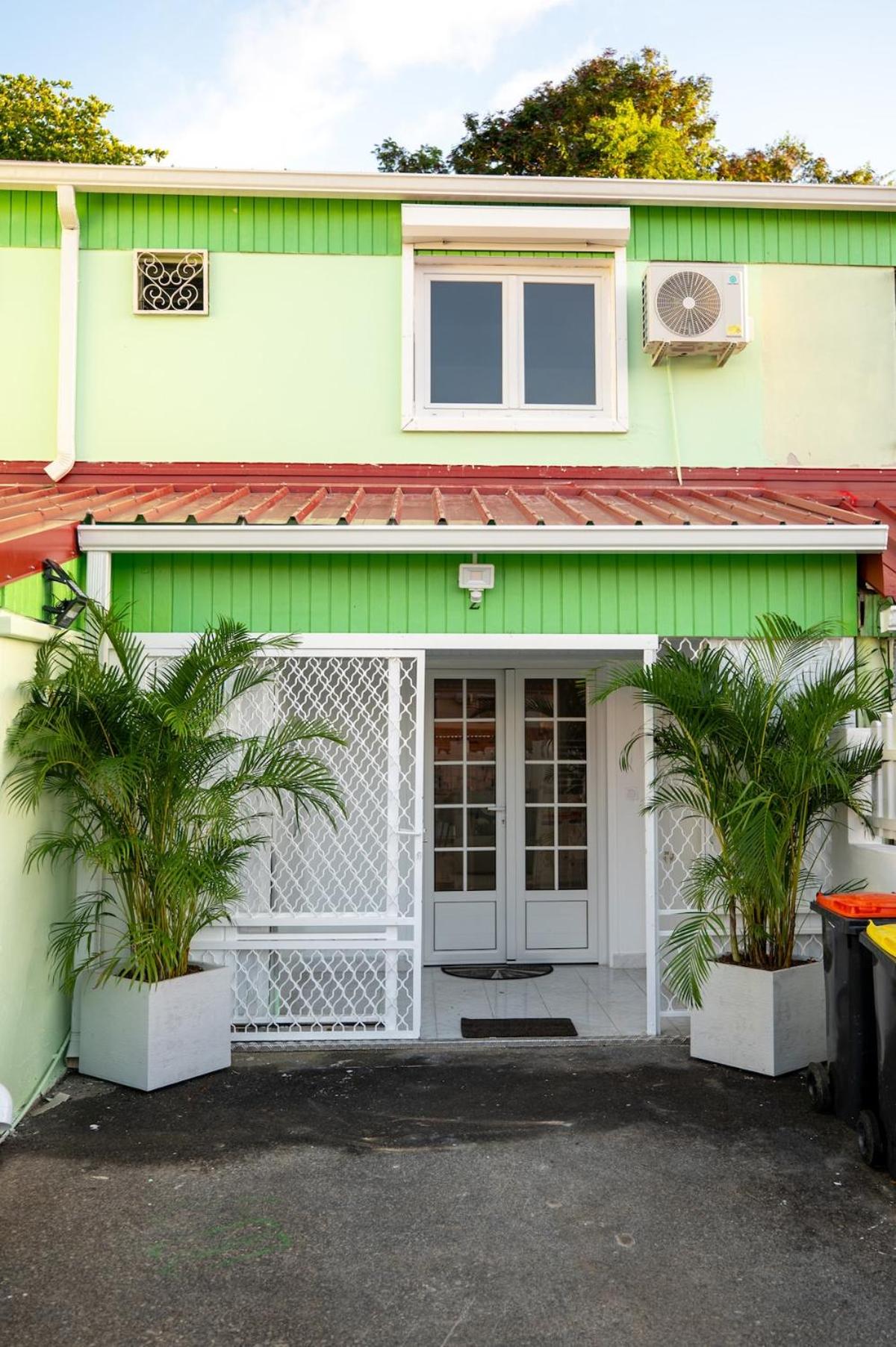 Villa JOLIS 4 chambres avec piscine en Guadeloupe