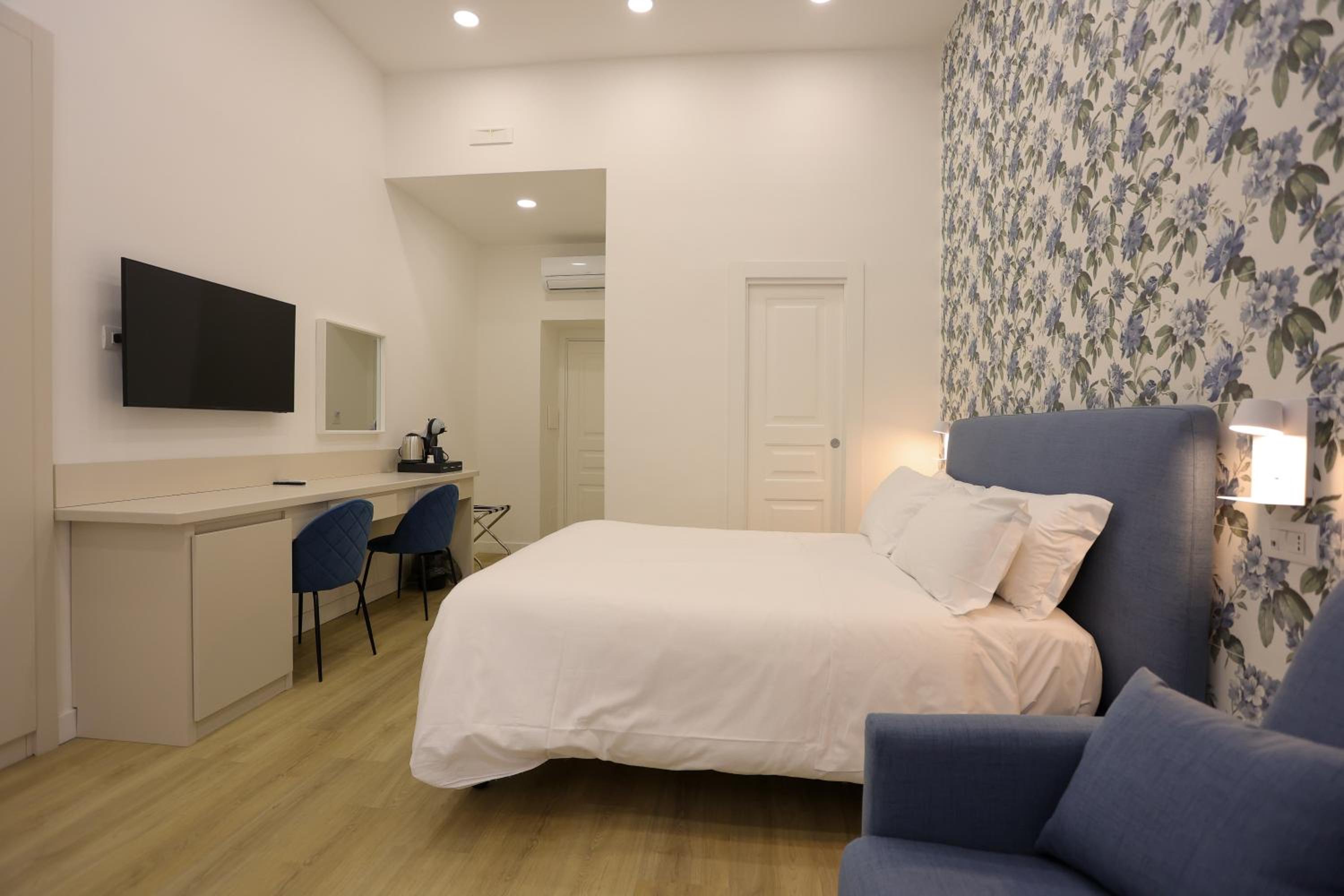 Elysium Relais