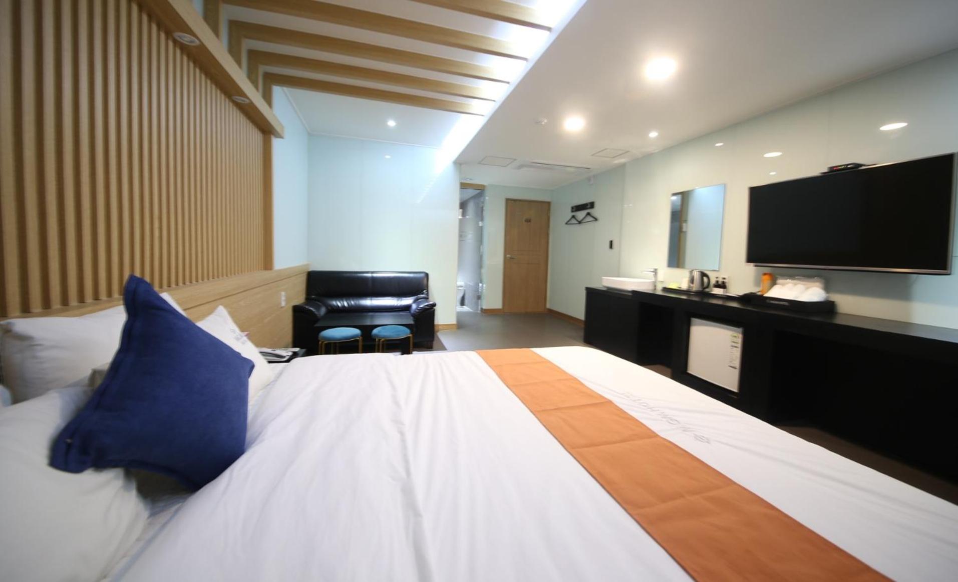 Nampo MGM Hotel