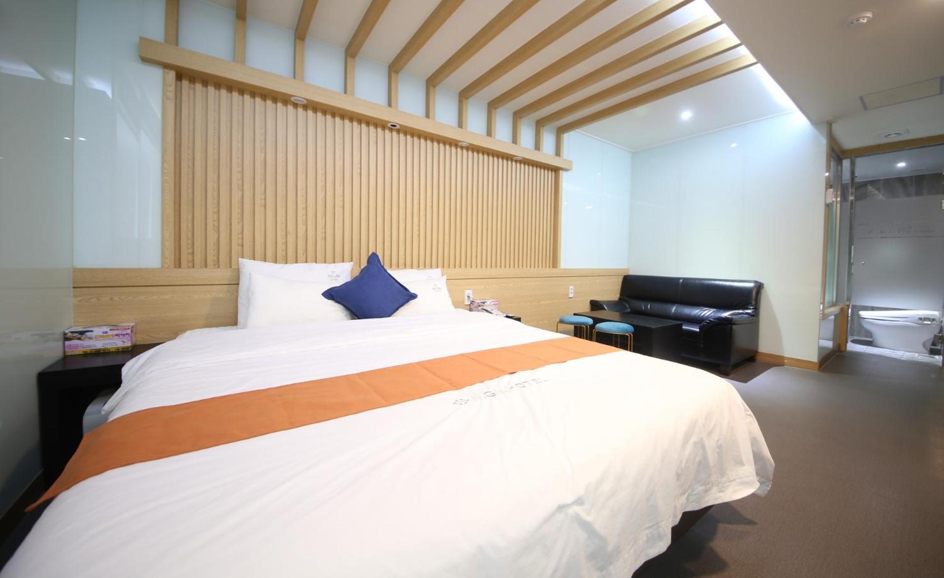 Nampo MGM Hotel