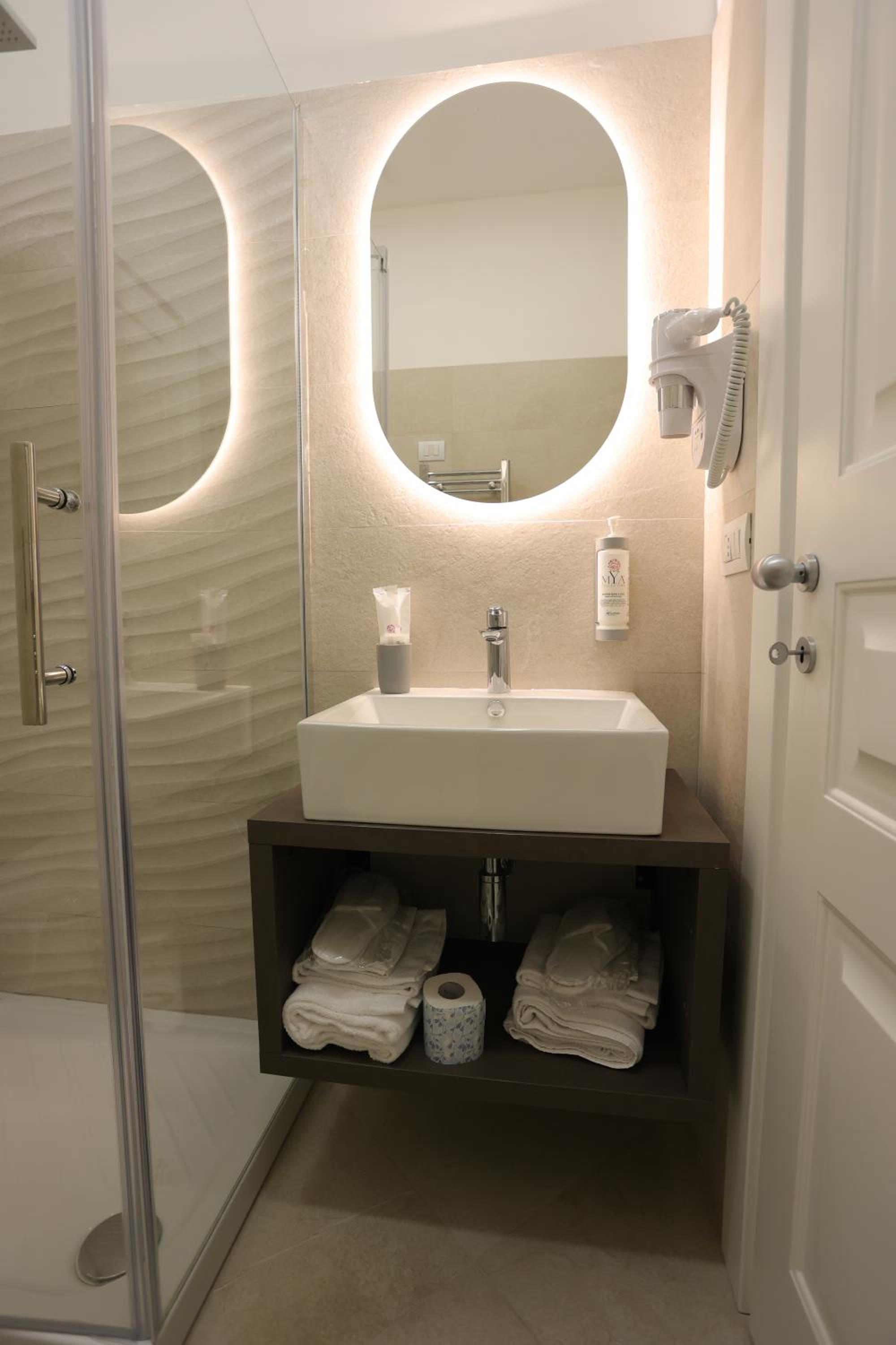 Elysium Relais