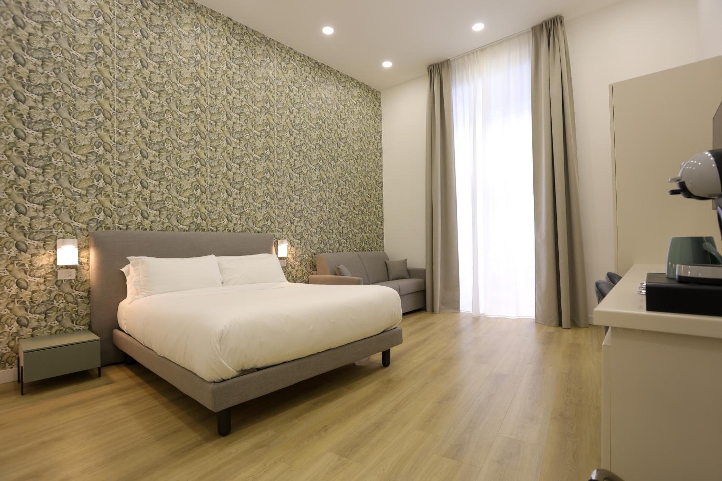 Elysium Relais