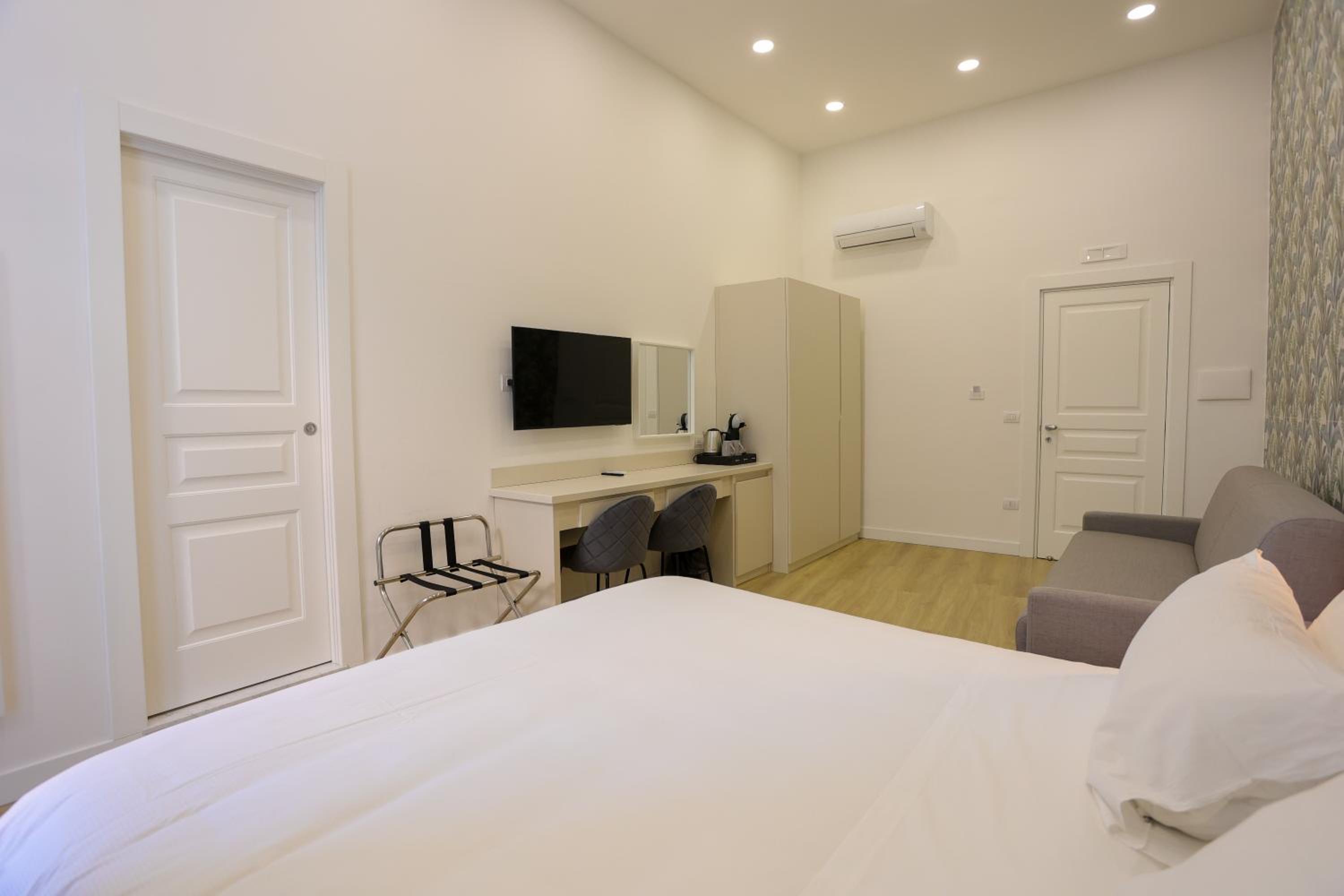 Elysium Relais