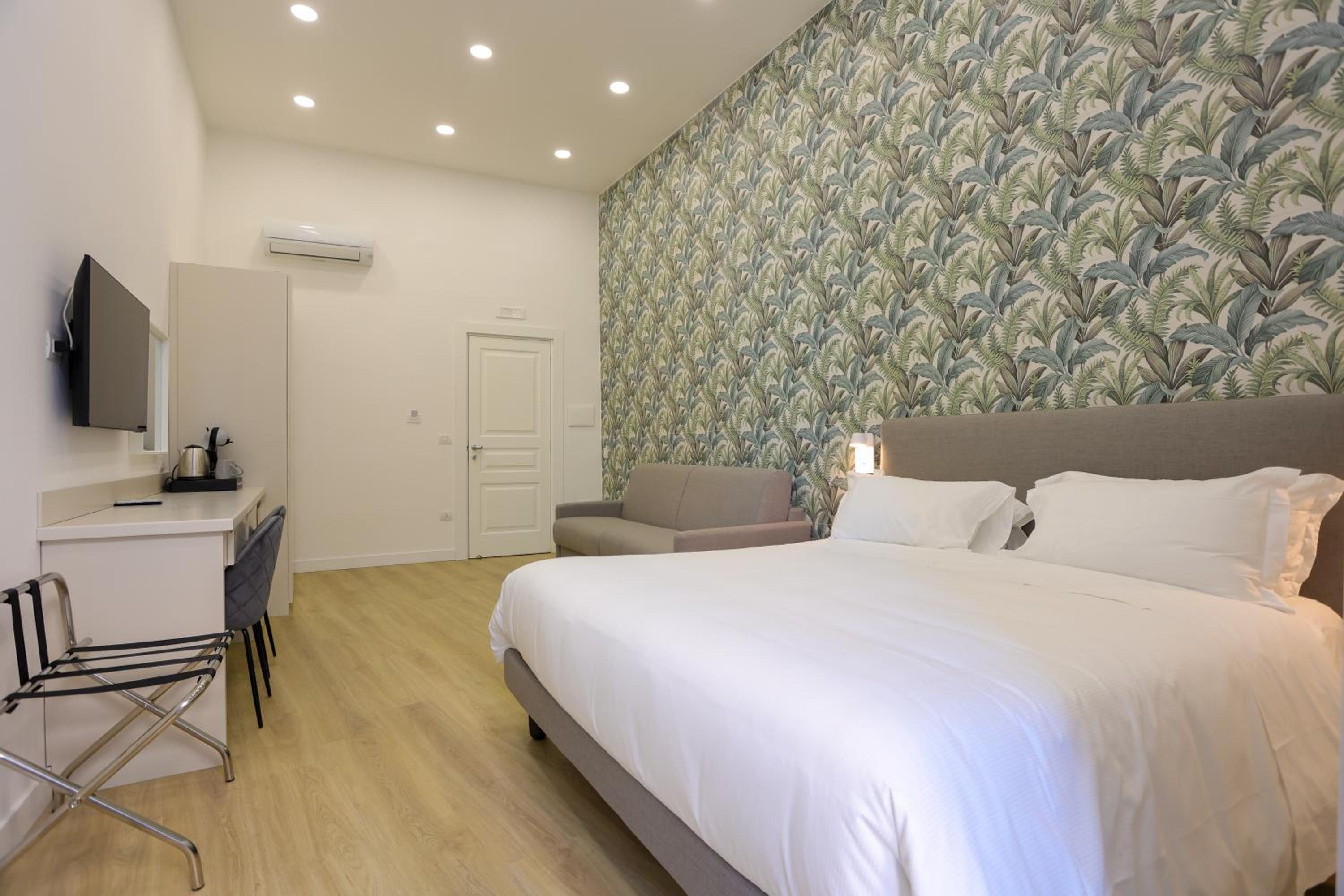 Elysium Relais