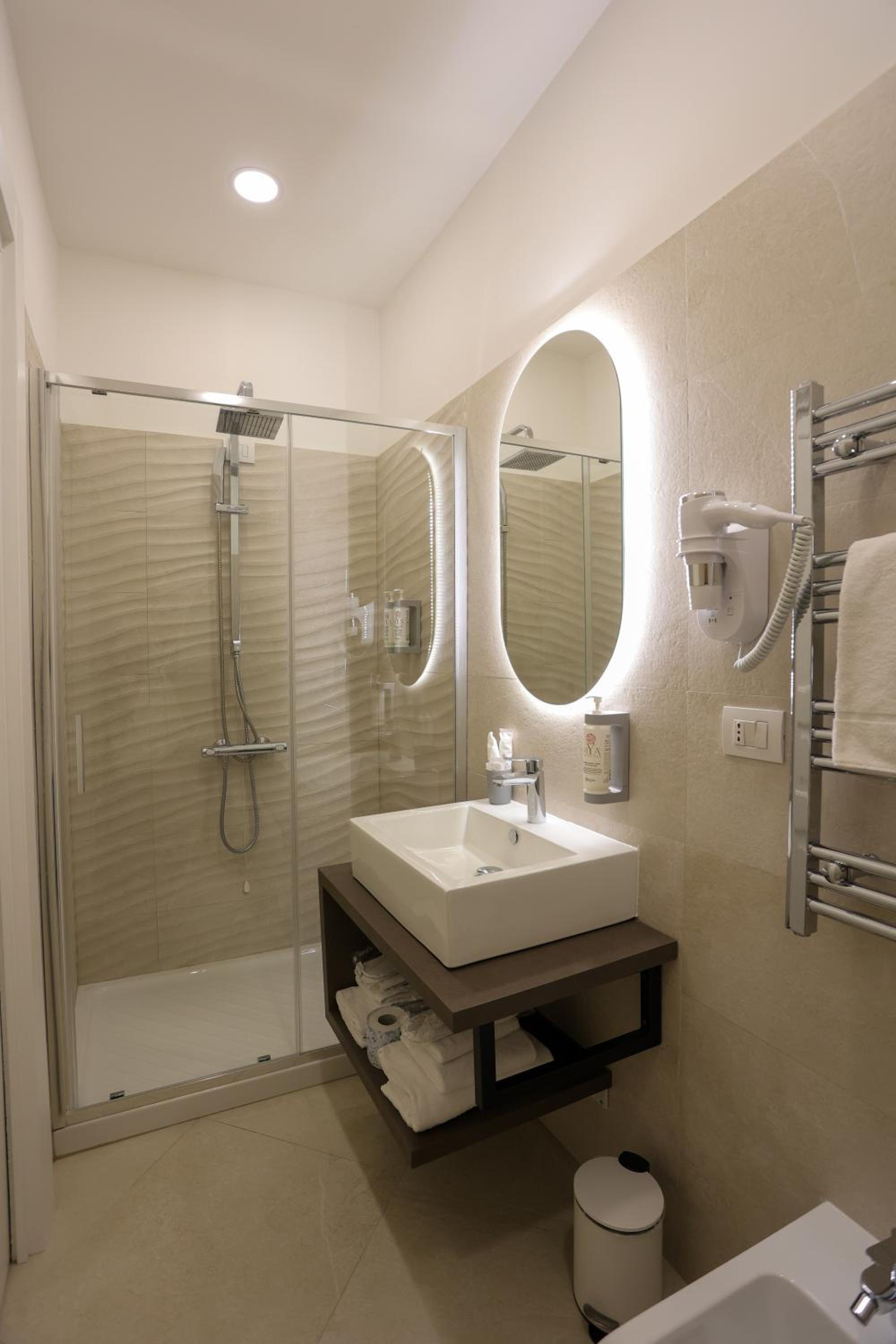 Elysium Relais