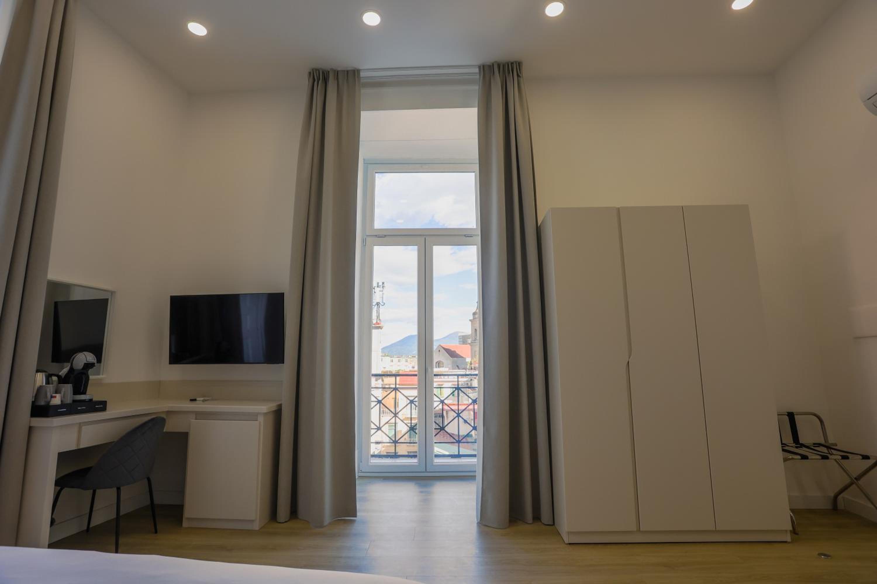 Elysium Relais