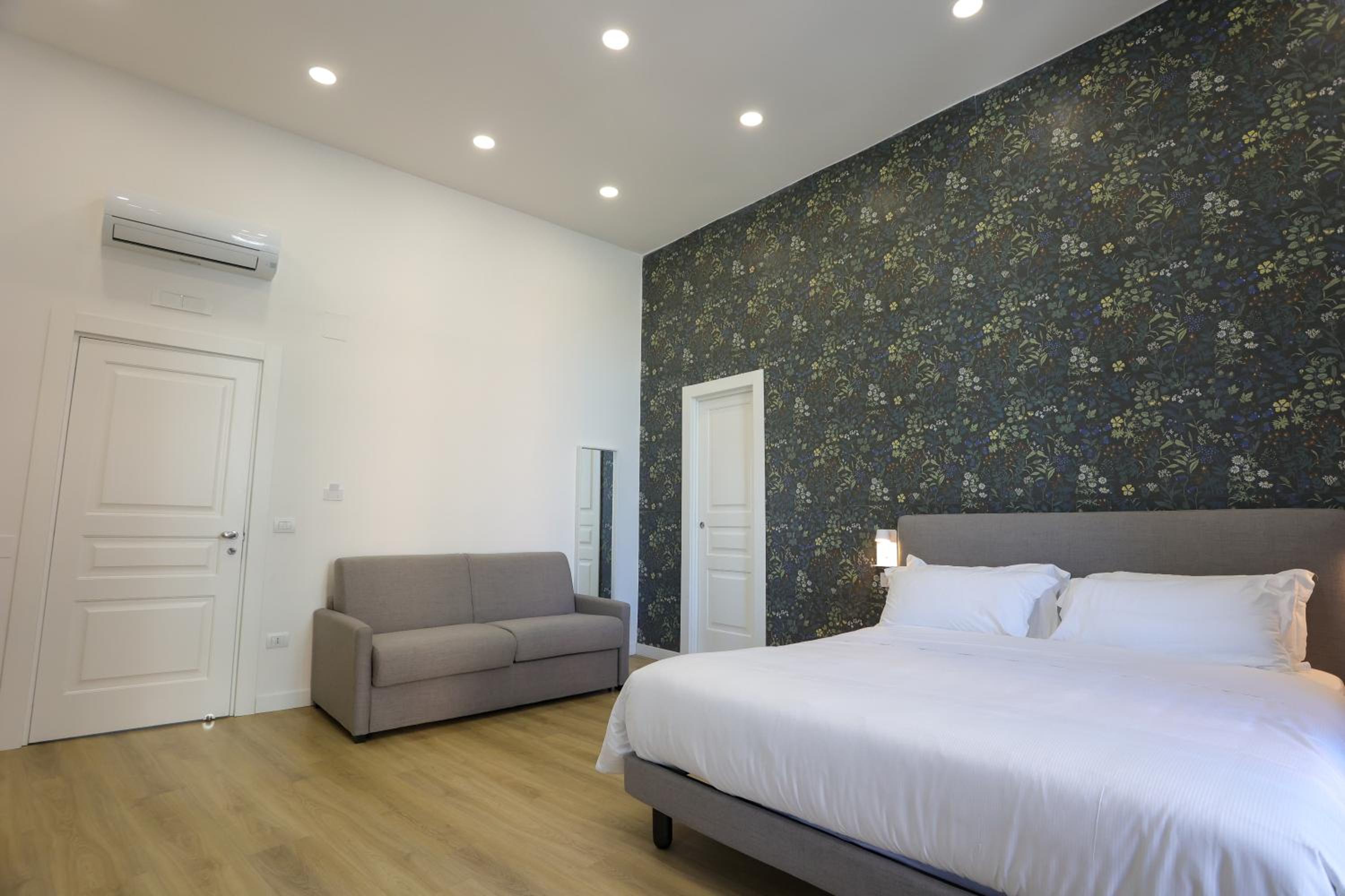 Elysium Relais
