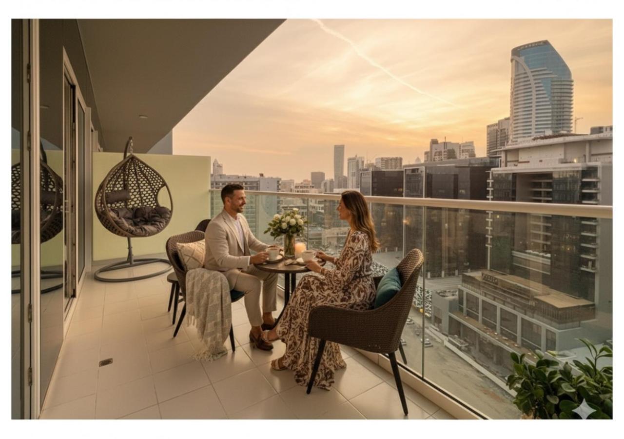 Luxury 1-Bedroom Apartment with Pool, Gym & Balcony in Business Bay