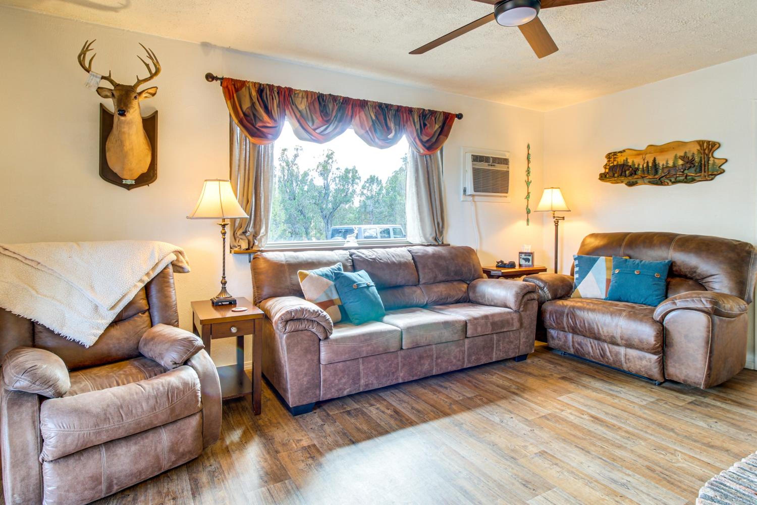 Hike and Fish Family Escape with Fire Pit in Heber!