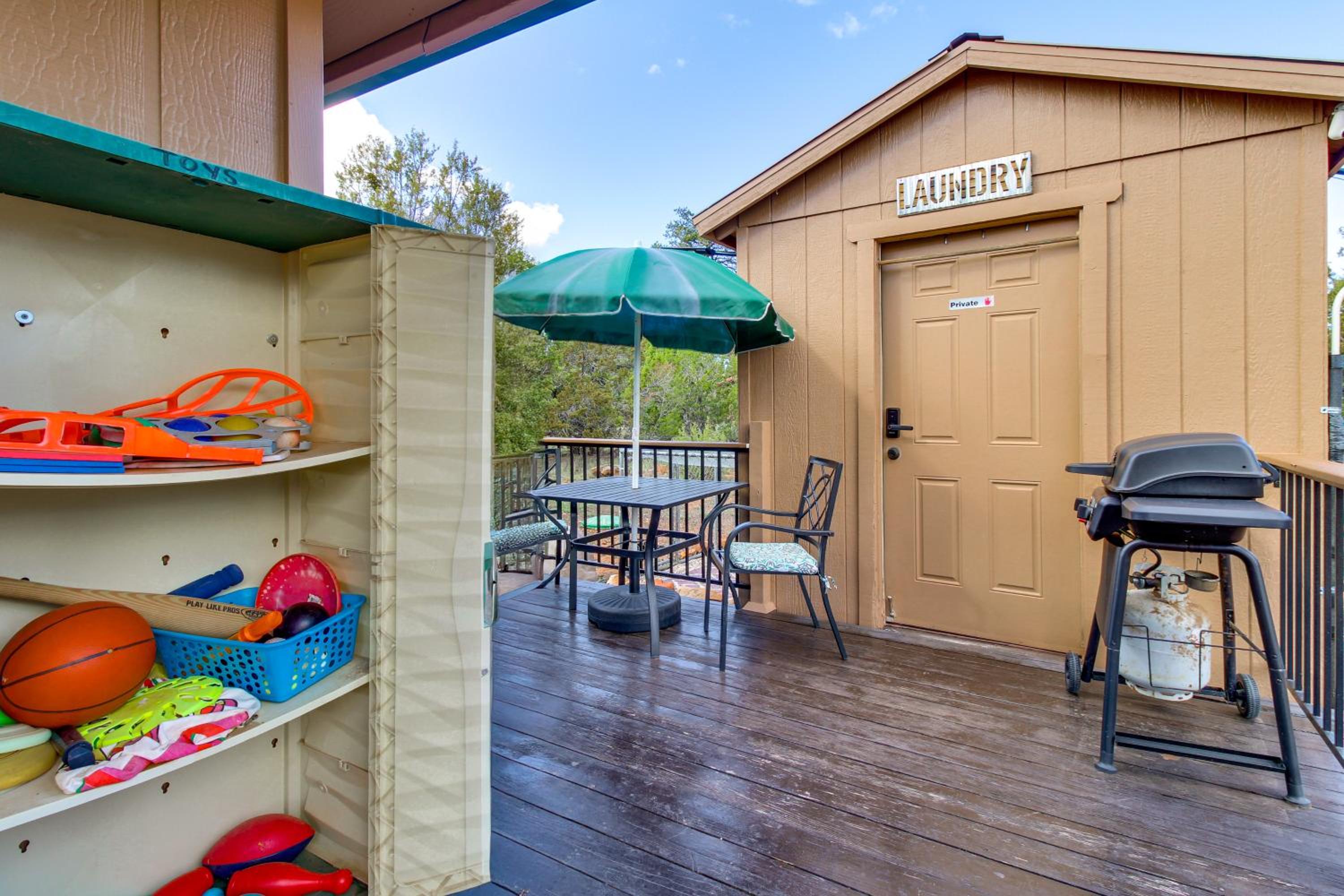Hike and Fish Family Escape with Fire Pit in Heber!