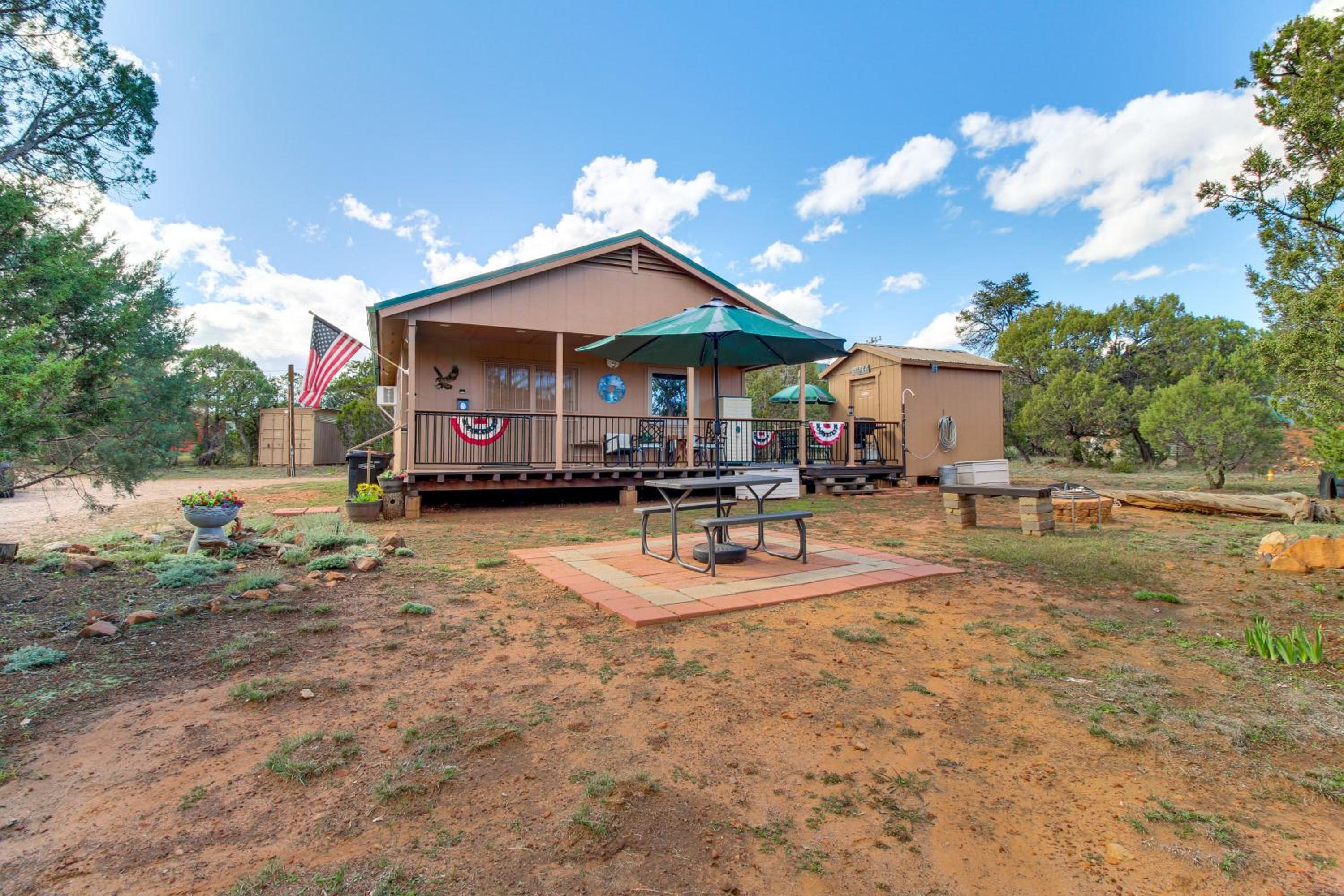 Hike and Fish Family Escape with Fire Pit in Heber!